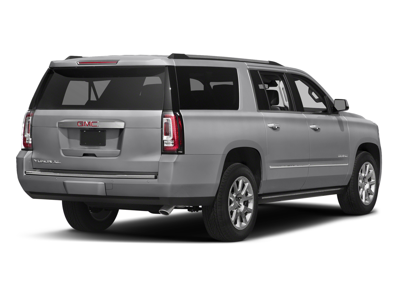 Used 2018 GMC Yukon XL Denali with VIN 1GKS2HKJ3JR102269 for sale in Westbrook, ME