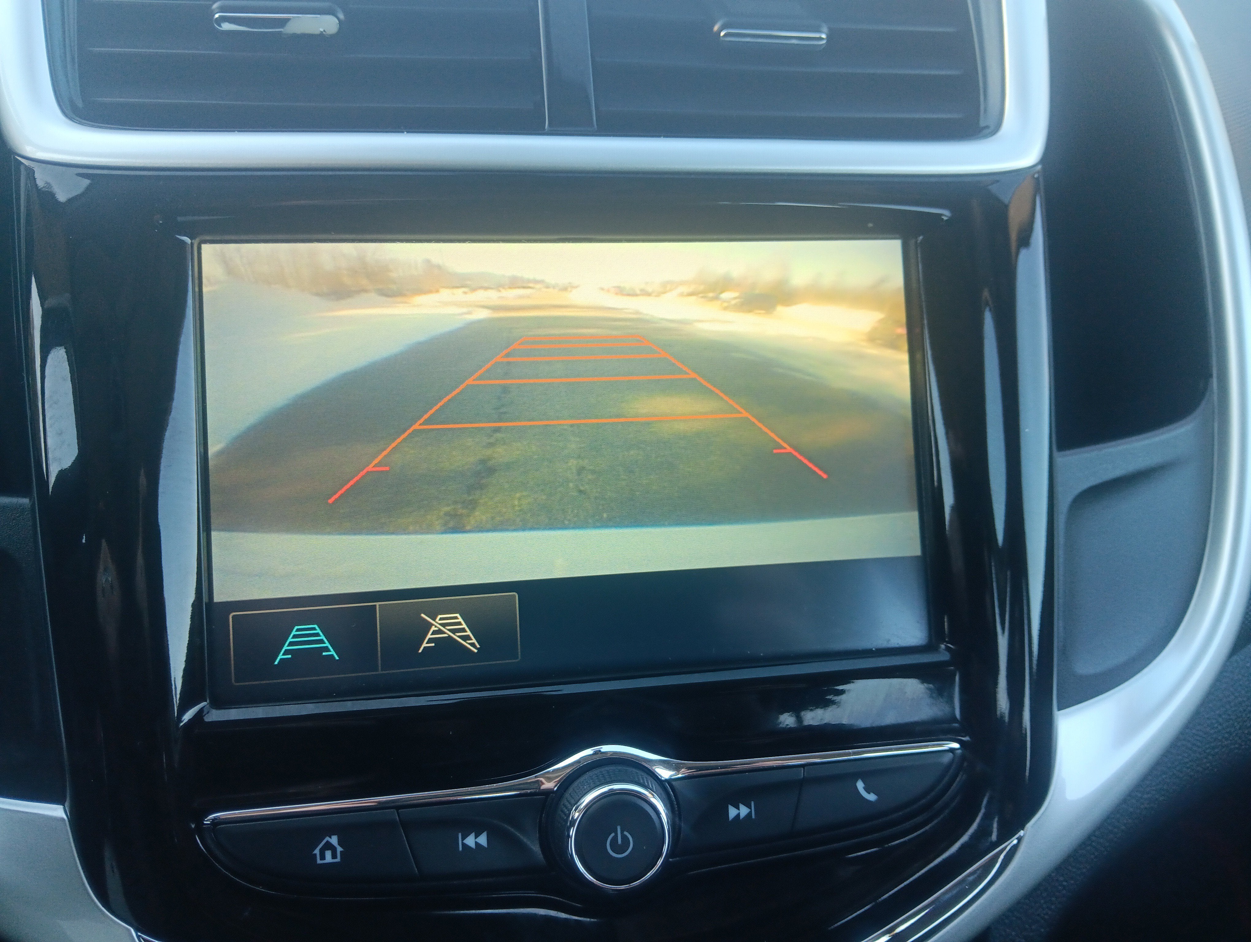 2017 Chevrolet Sonic LT