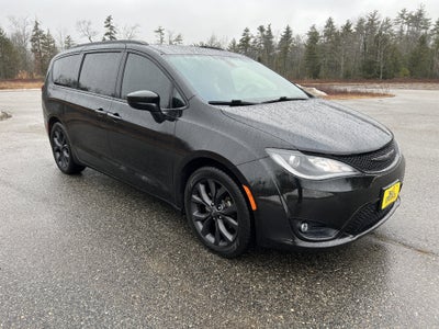 2020 Chrysler Pacifica Touring L Plus