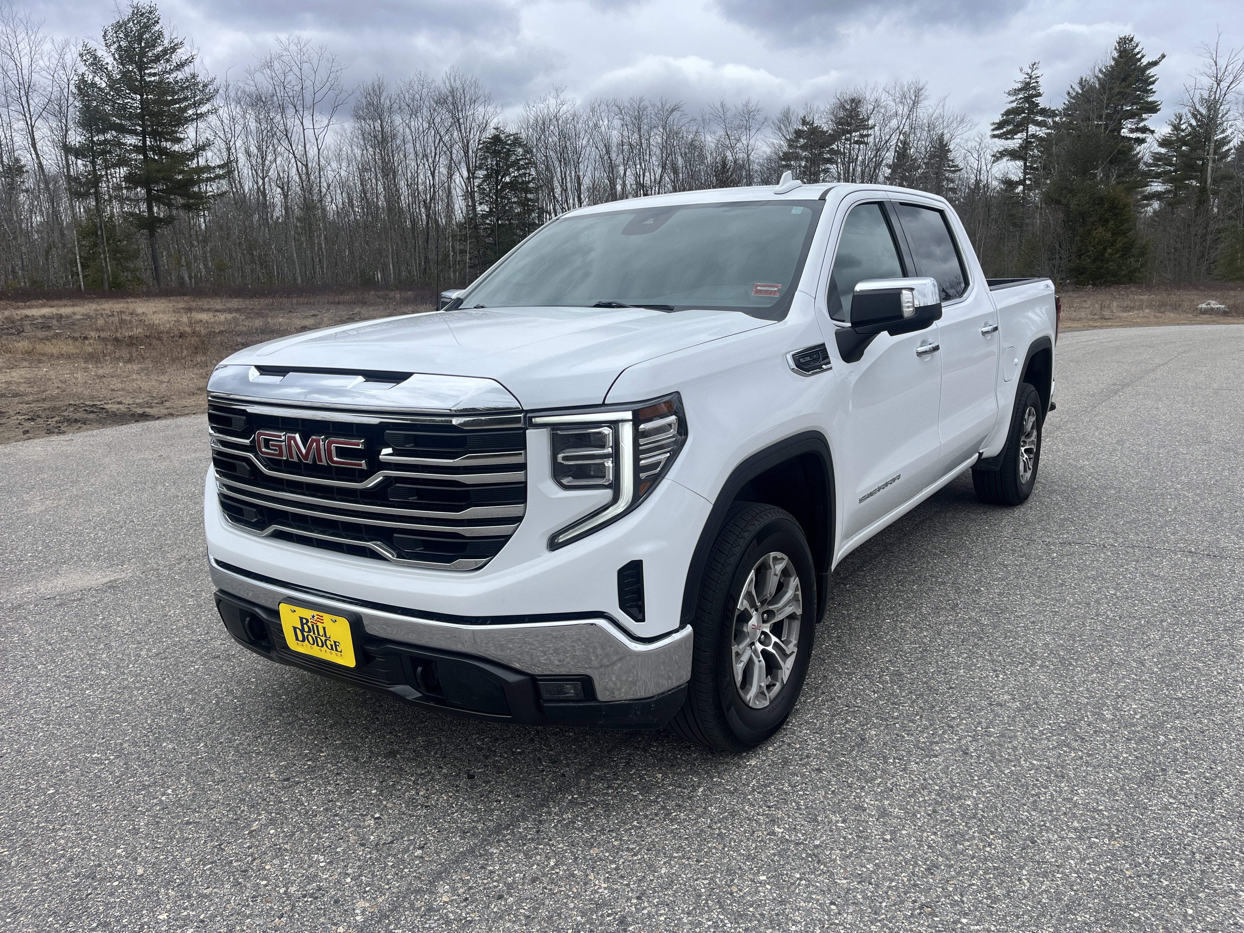 2025 GMC Sierra 1500 SLT
