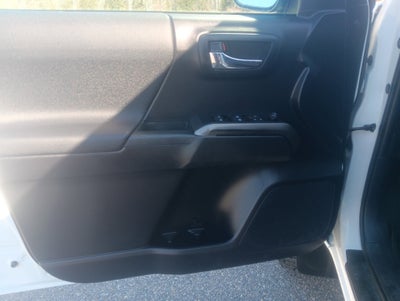 2020 Toyota Tacoma 4WD SR5