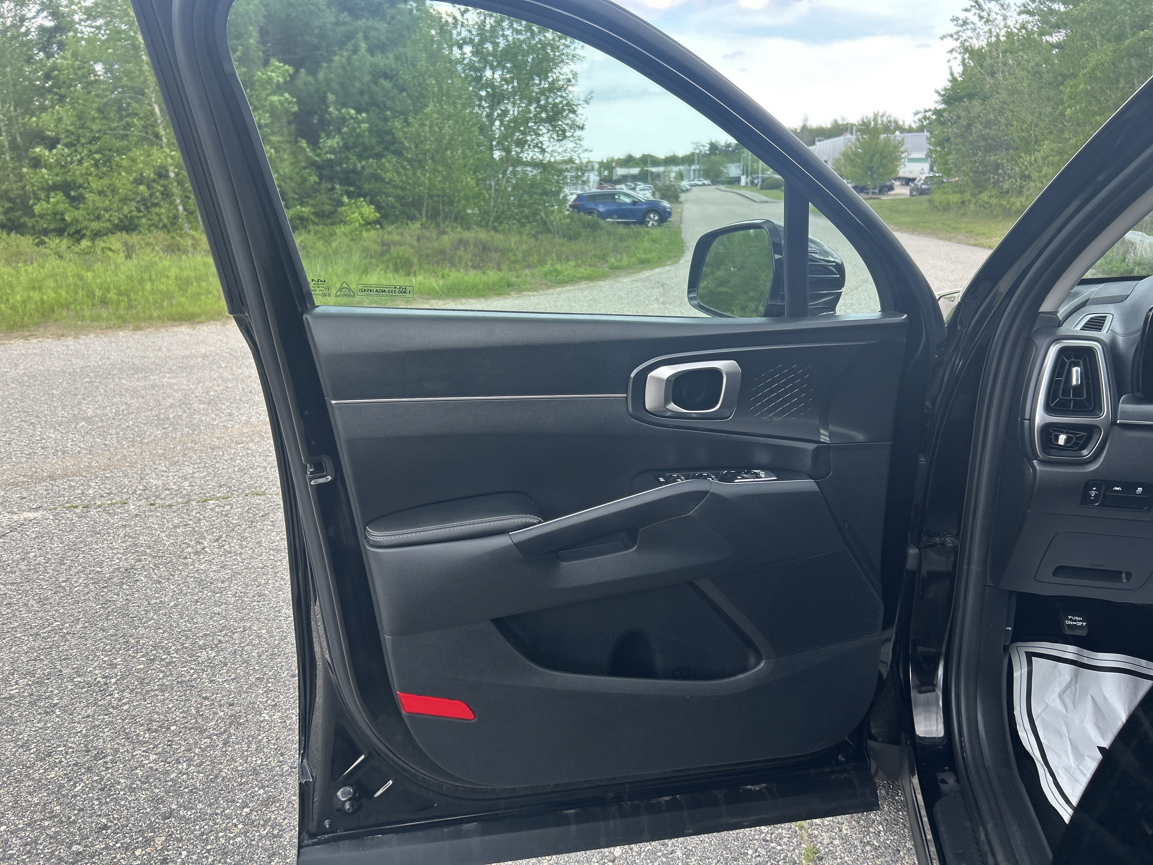 2023 Kia Sorento LX