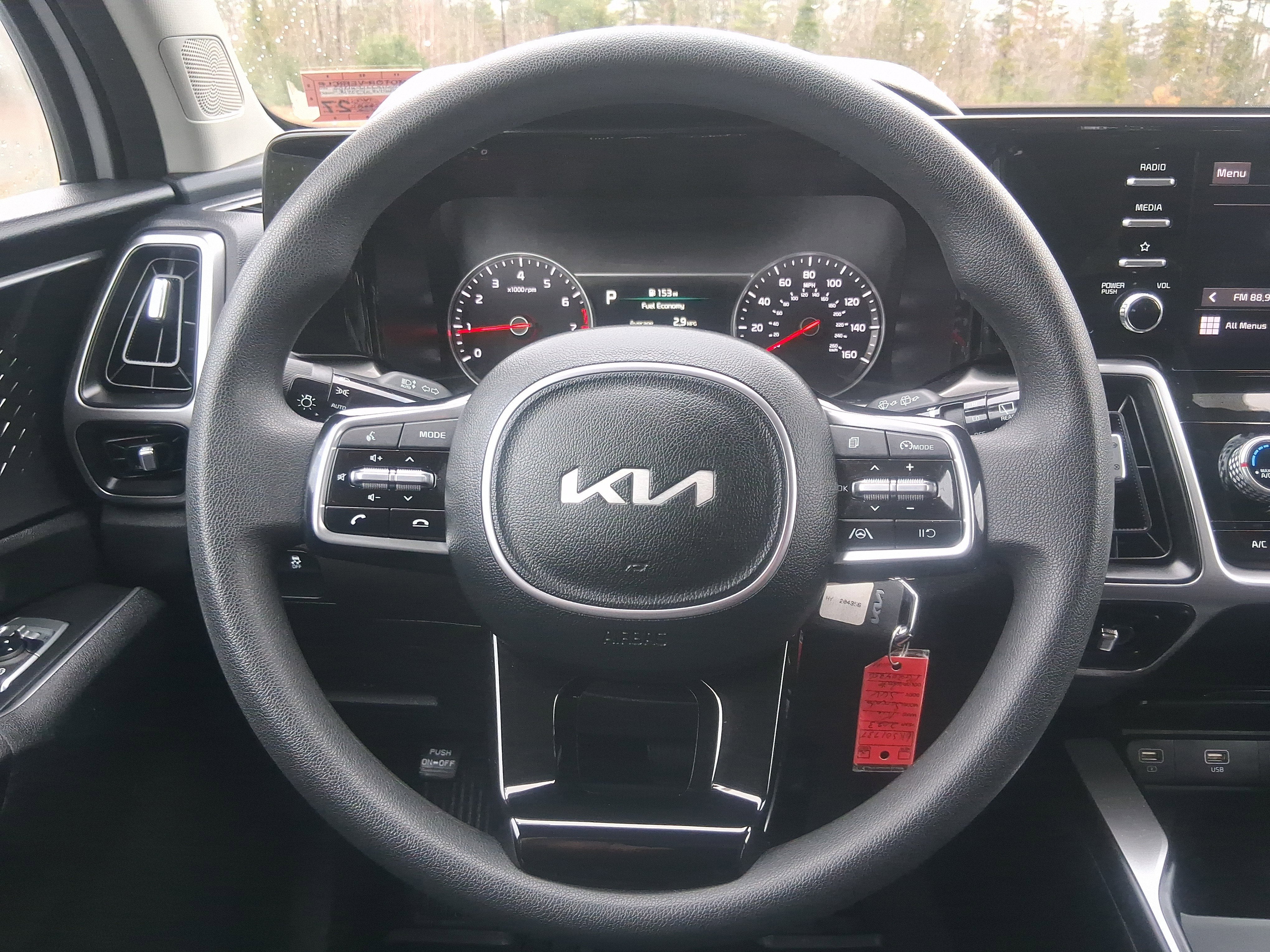 2023 Kia Sorento LX
