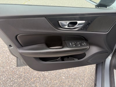 2020 Volvo S60 Momentum