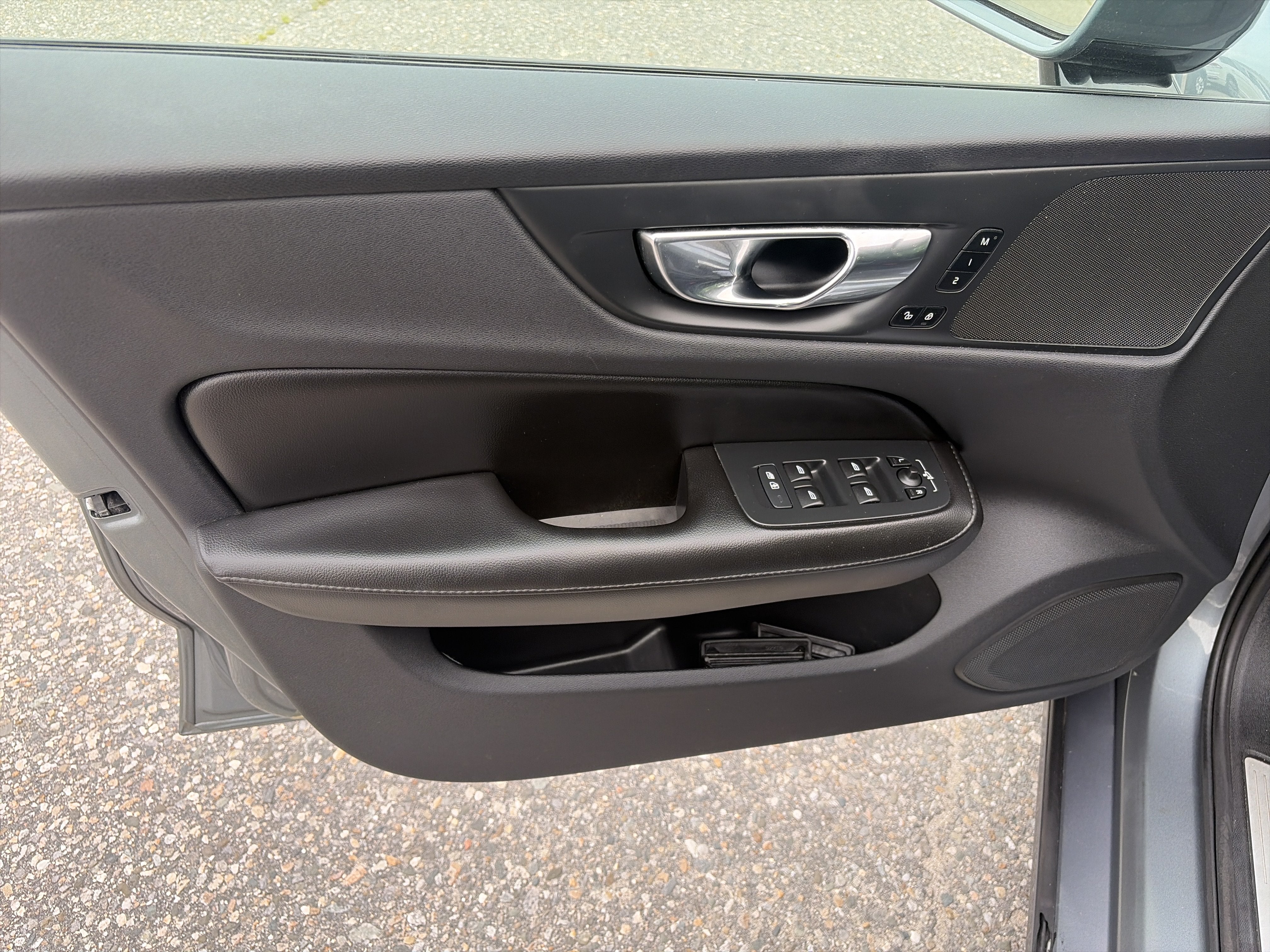 2020 Volvo S60 Momentum