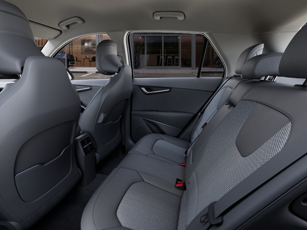 2026 Kia Niro EX - Photo 18