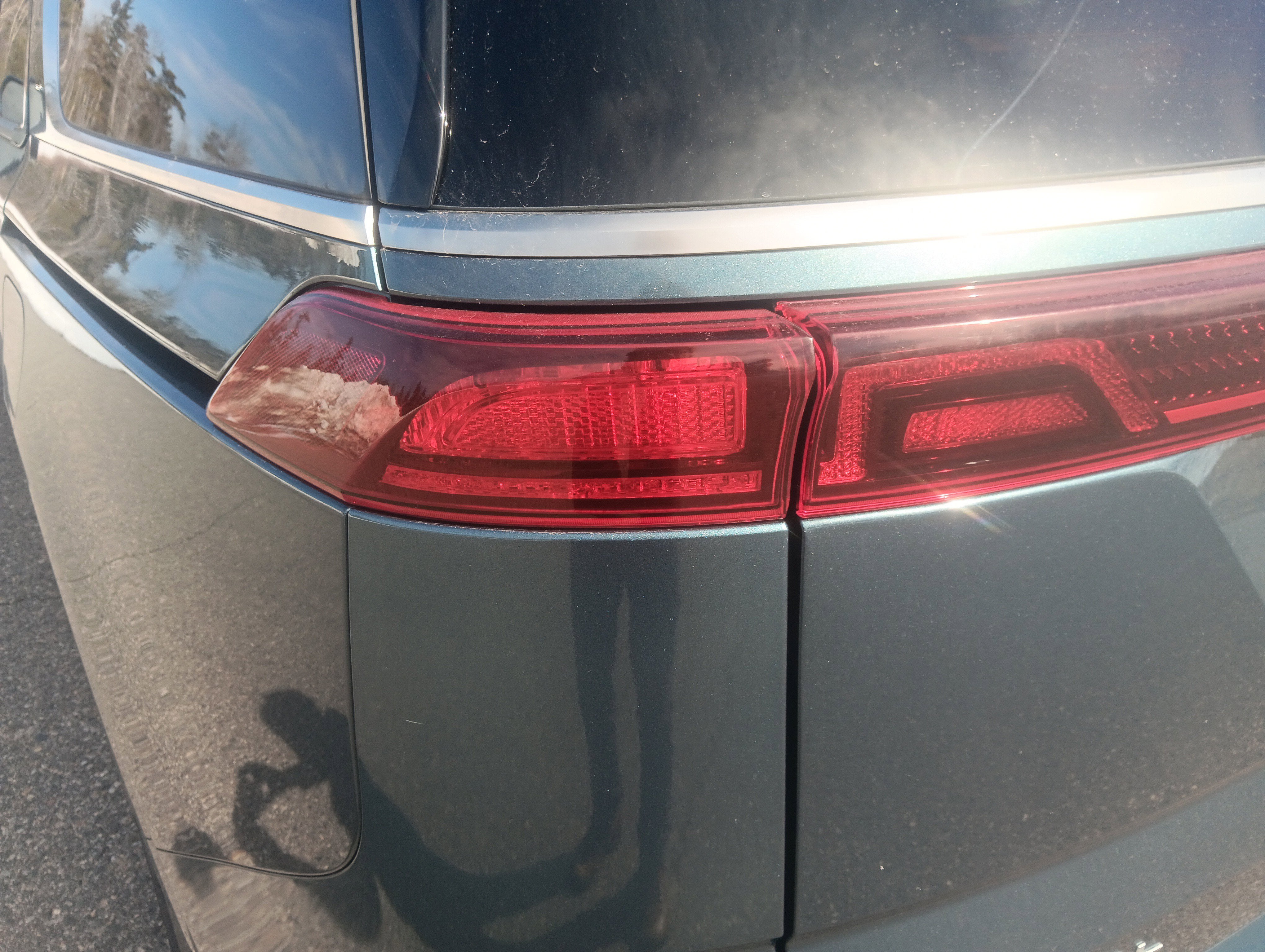 2023 Kia Carnival SX