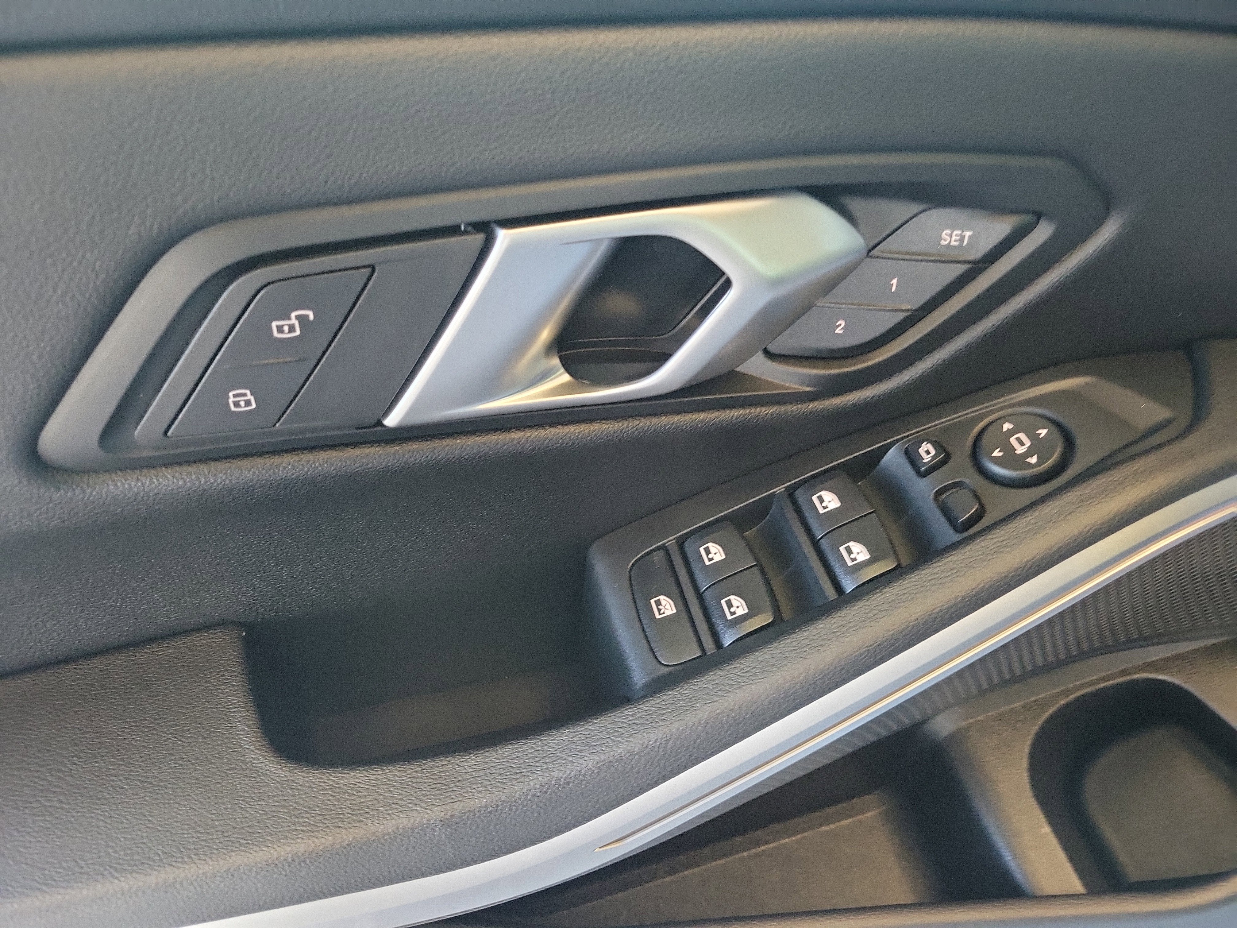 2025 BMW 3 Series 330i xDrive