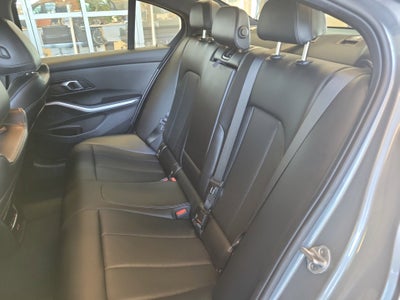 2025 BMW 3 Series 330i xDrive