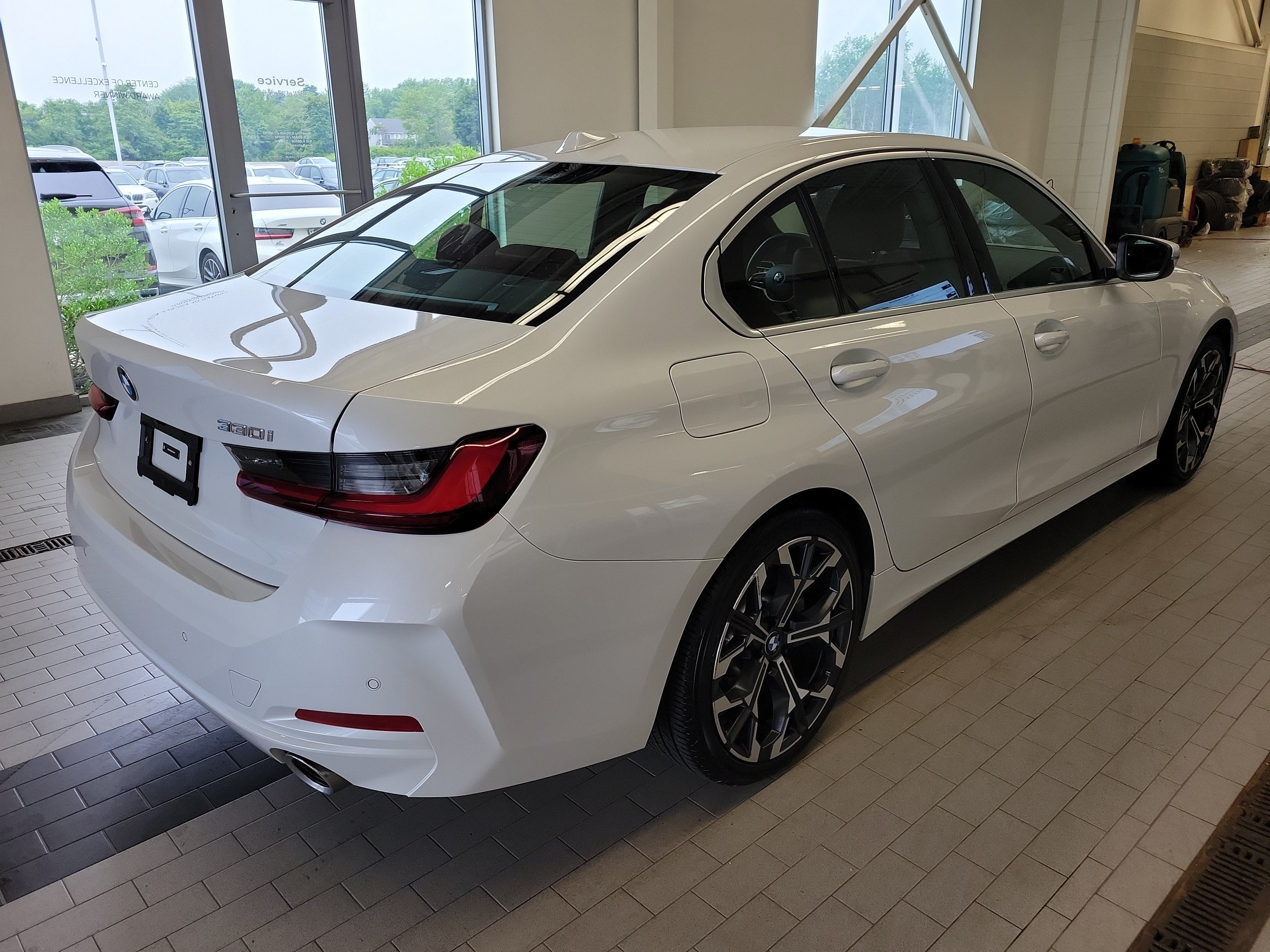 2026 BMW 3 Series 330i NA xDrive