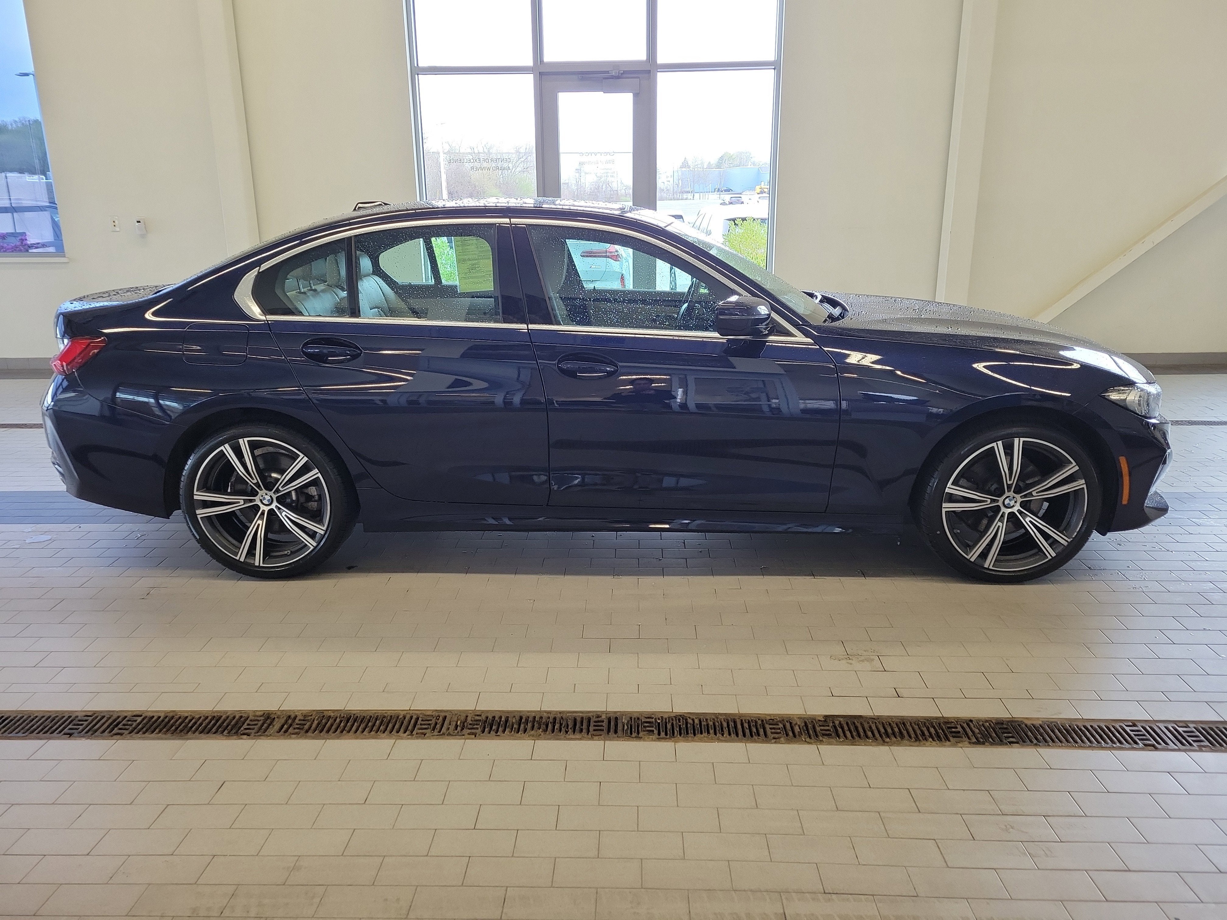 2023 BMW 3 Series 330i xDrive