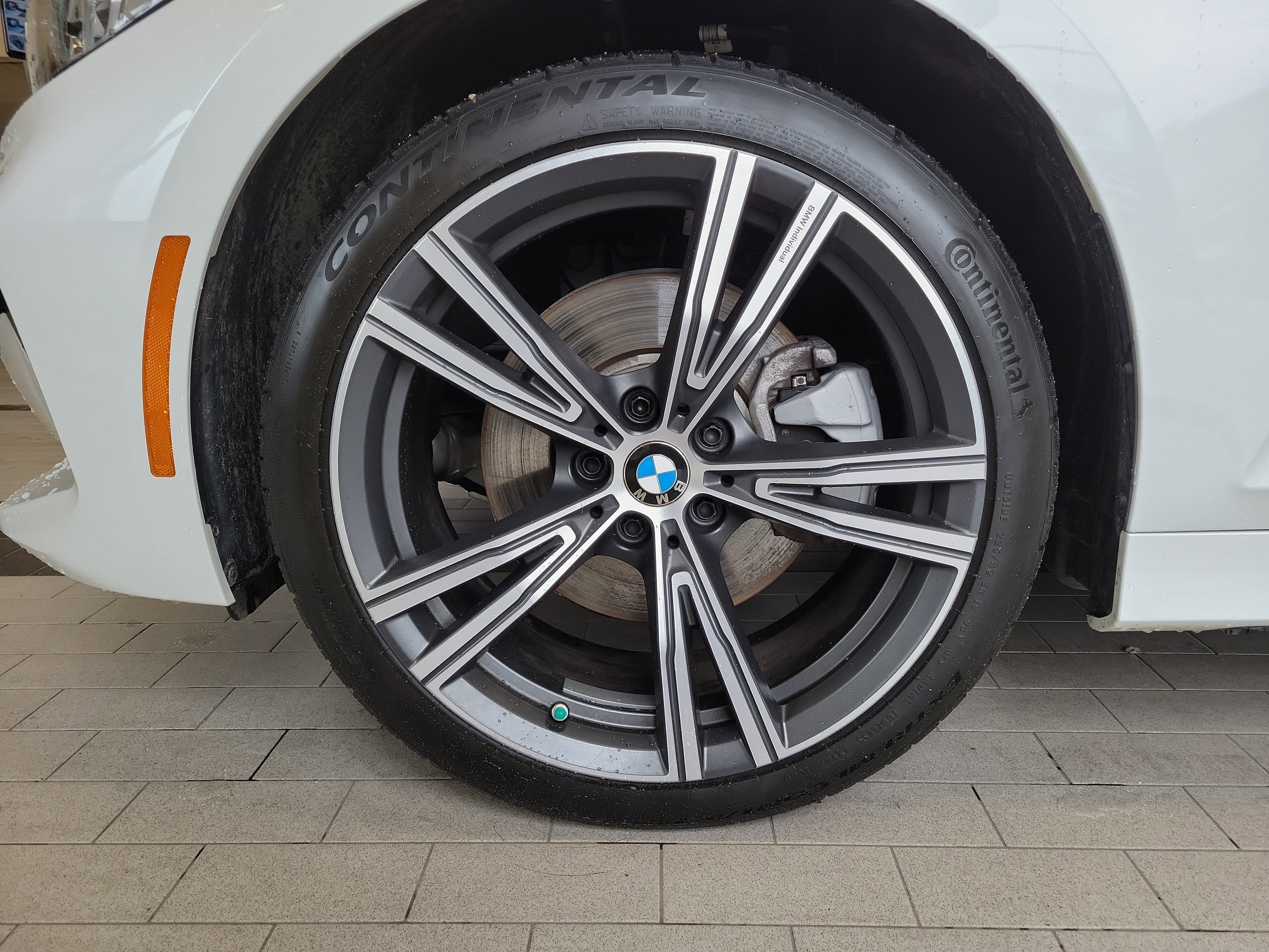 2024 BMW 3 Series 330i xDrive