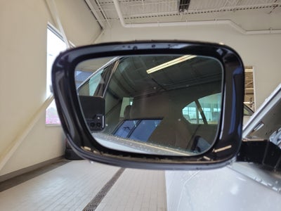 2024 BMW 3 Series 330i xDrive