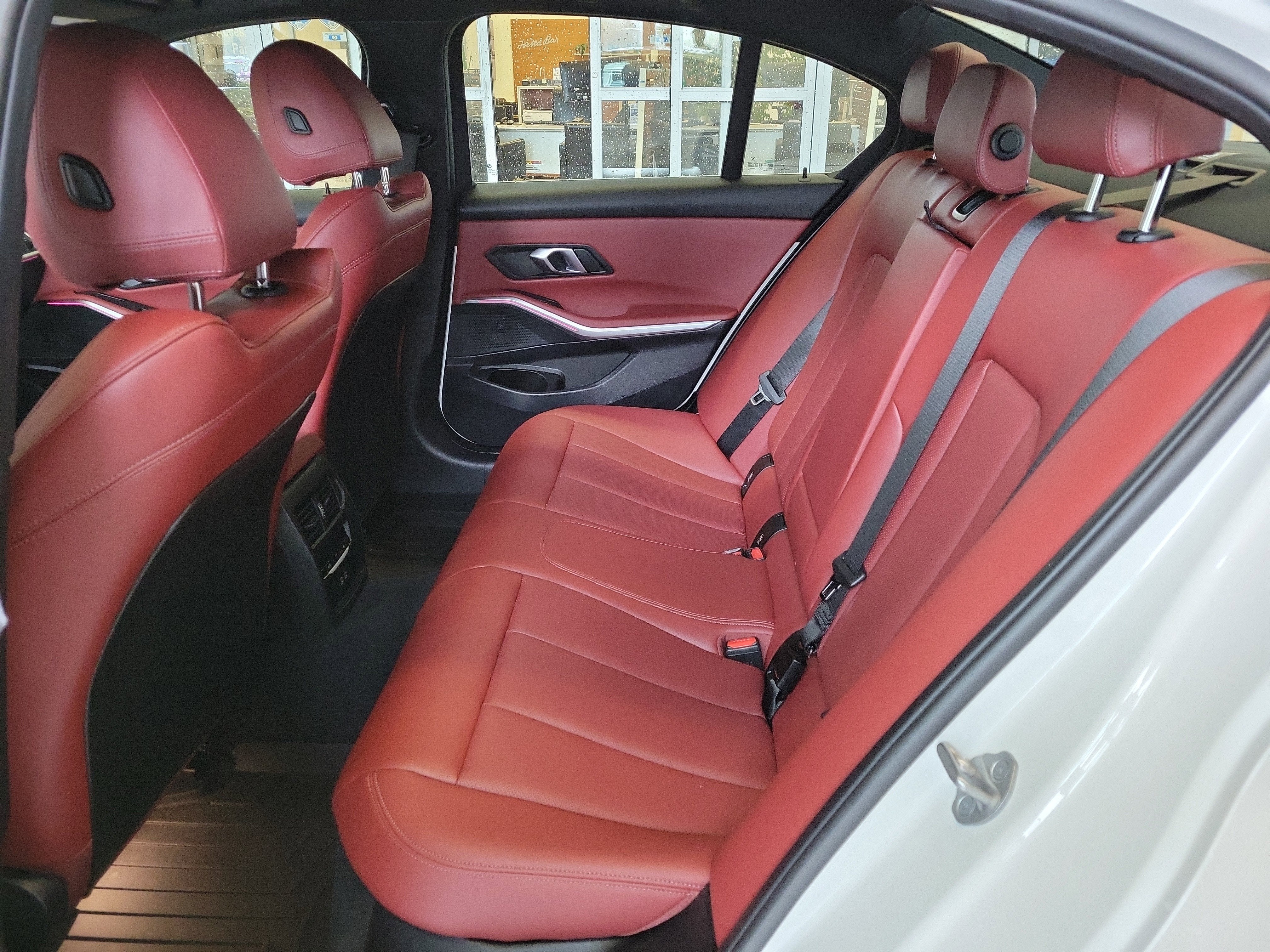 2024 BMW 3 Series 330i xDrive