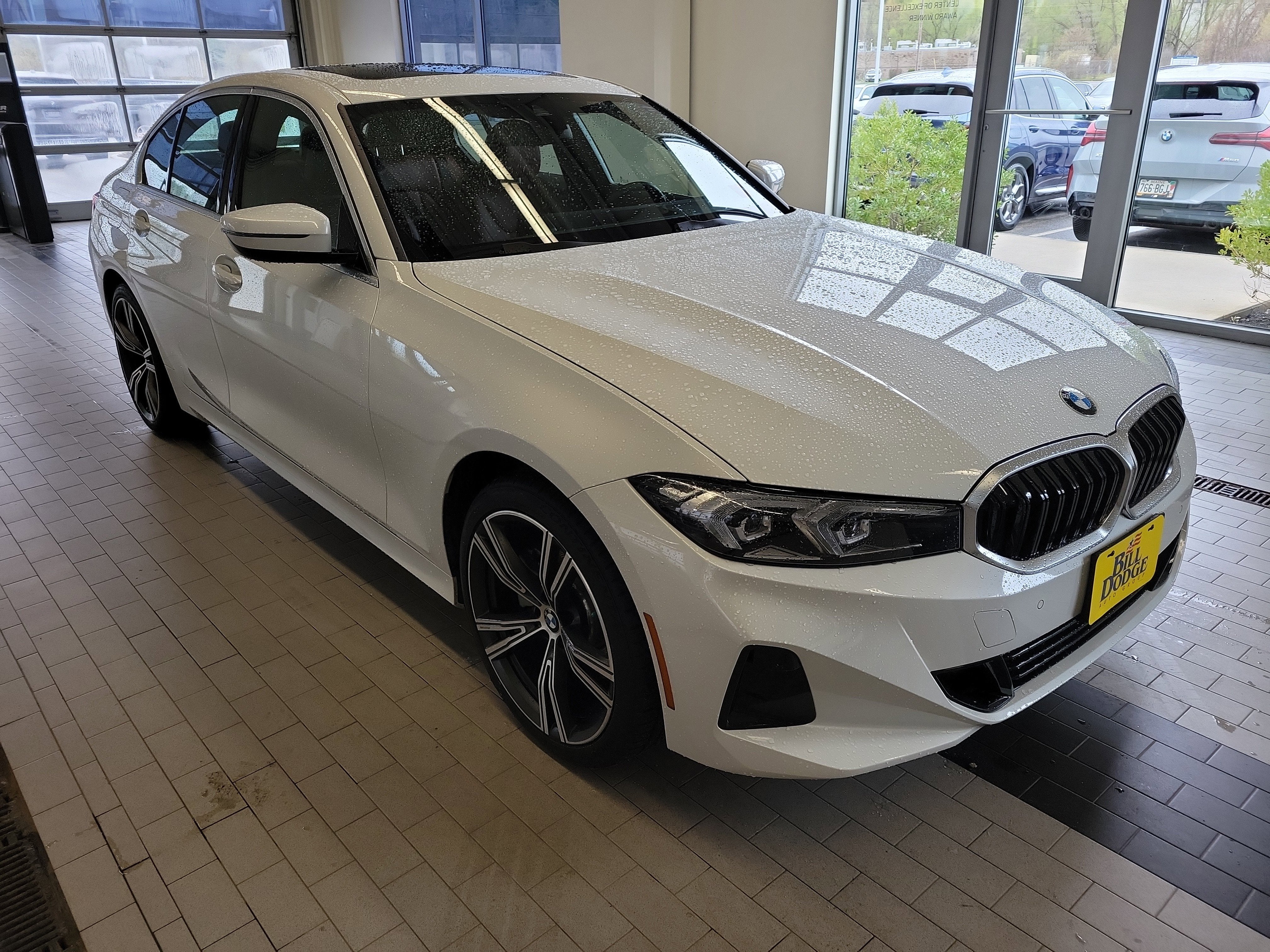 2024 BMW 3 Series 330i xDrive