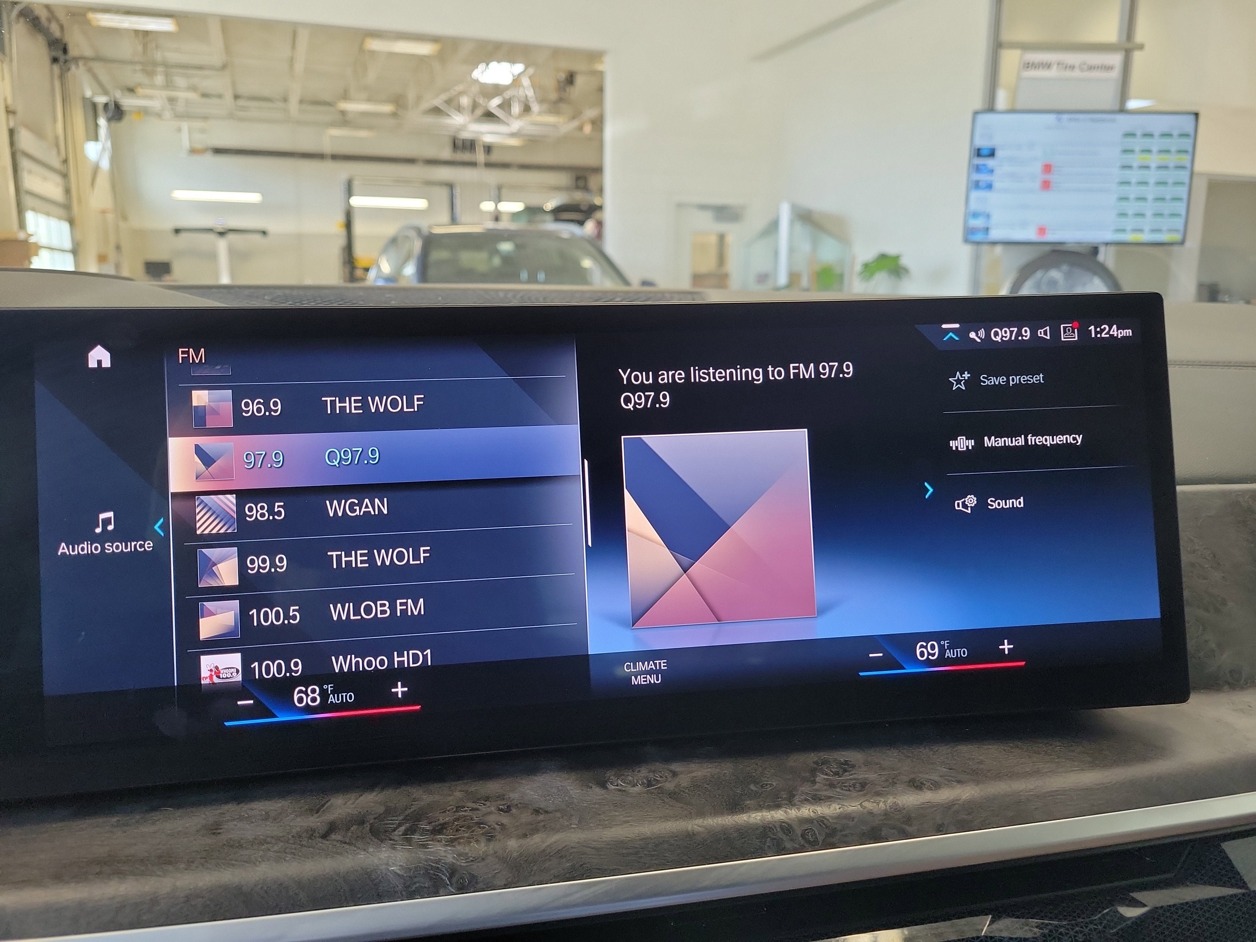 2023 BMW X7 xDrive40i