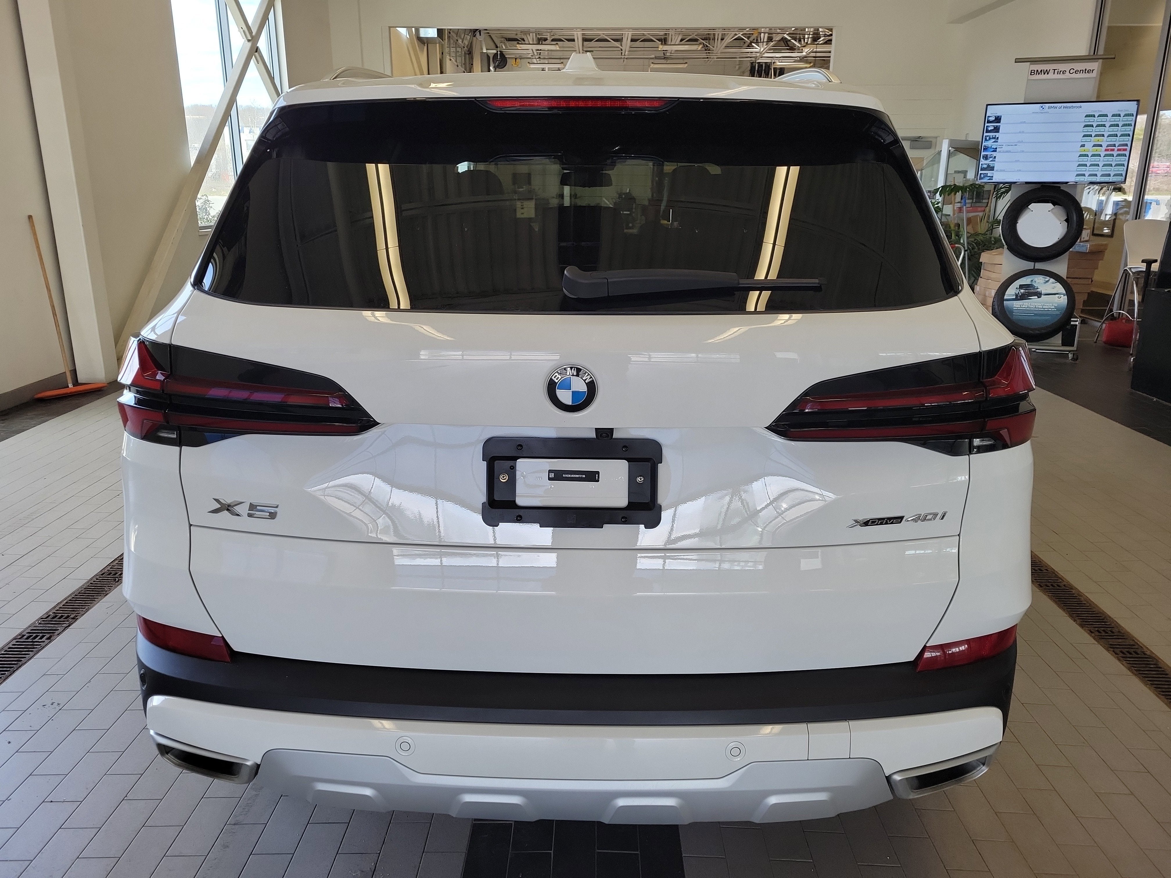 2025 BMW X5 xDrive40i