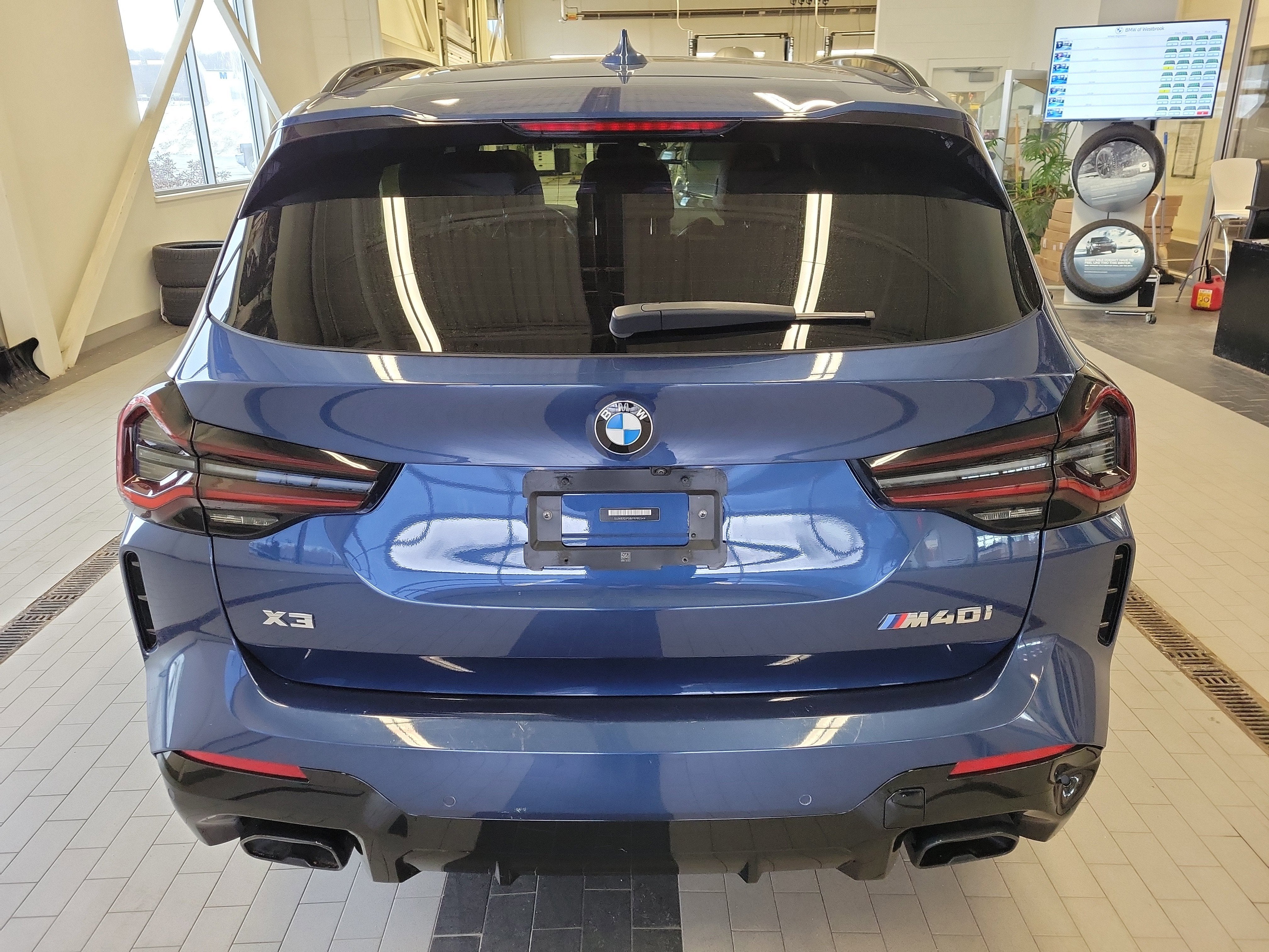 2023 BMW X3 M40i