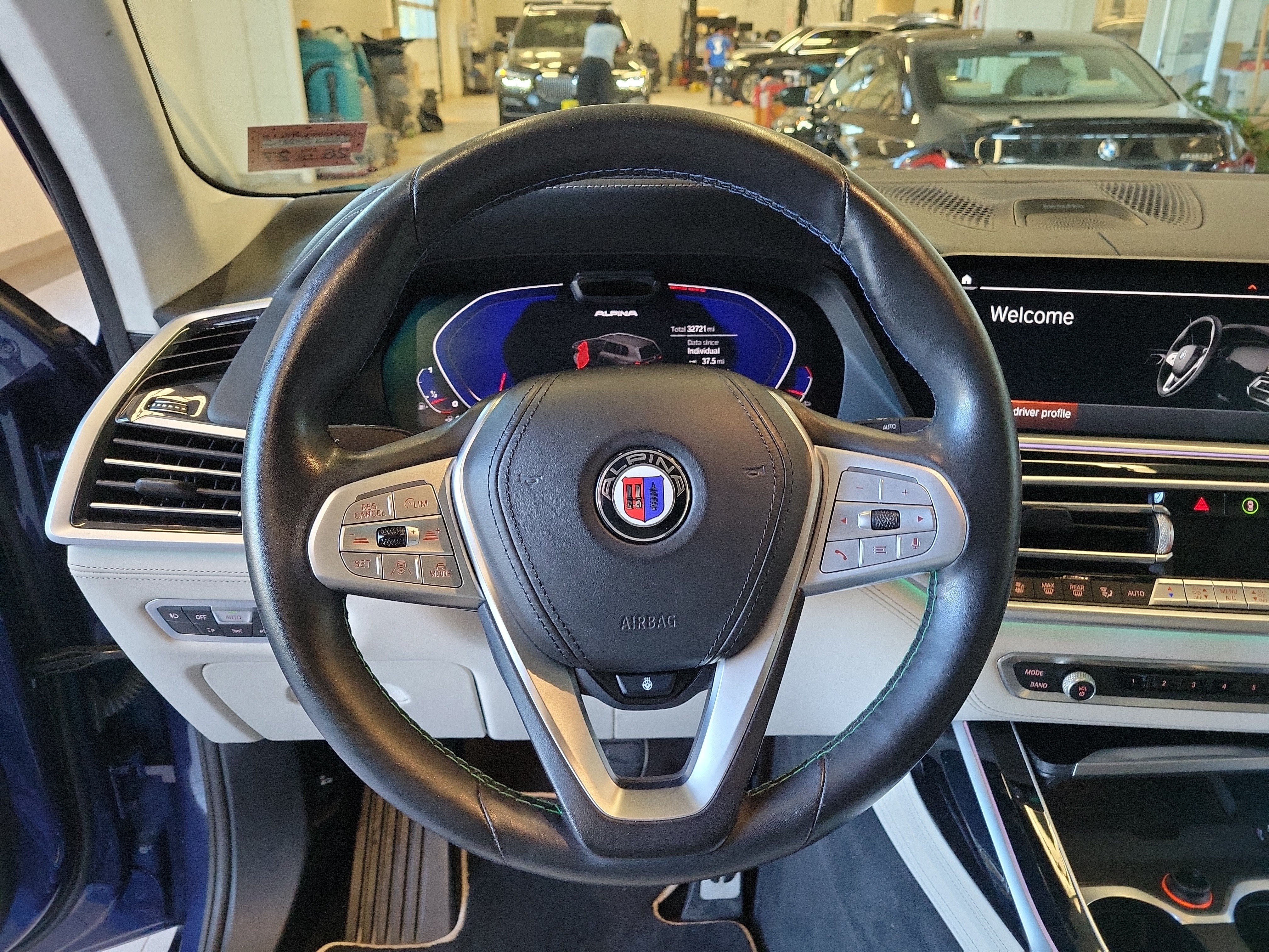 2021 BMW X7 ALPINA XB7