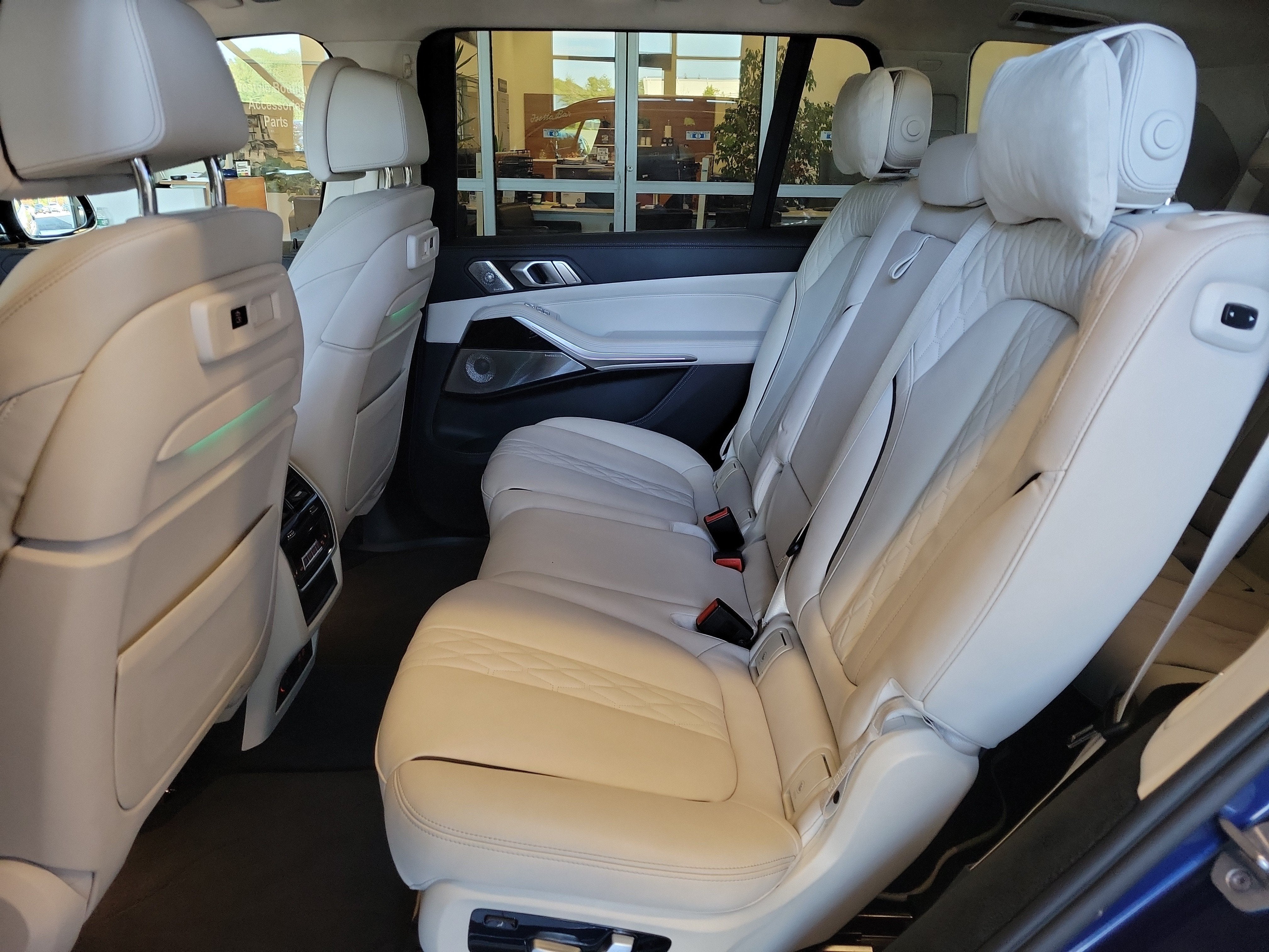 2021 BMW X7 ALPINA XB7