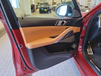 2023 BMW X6 M50i