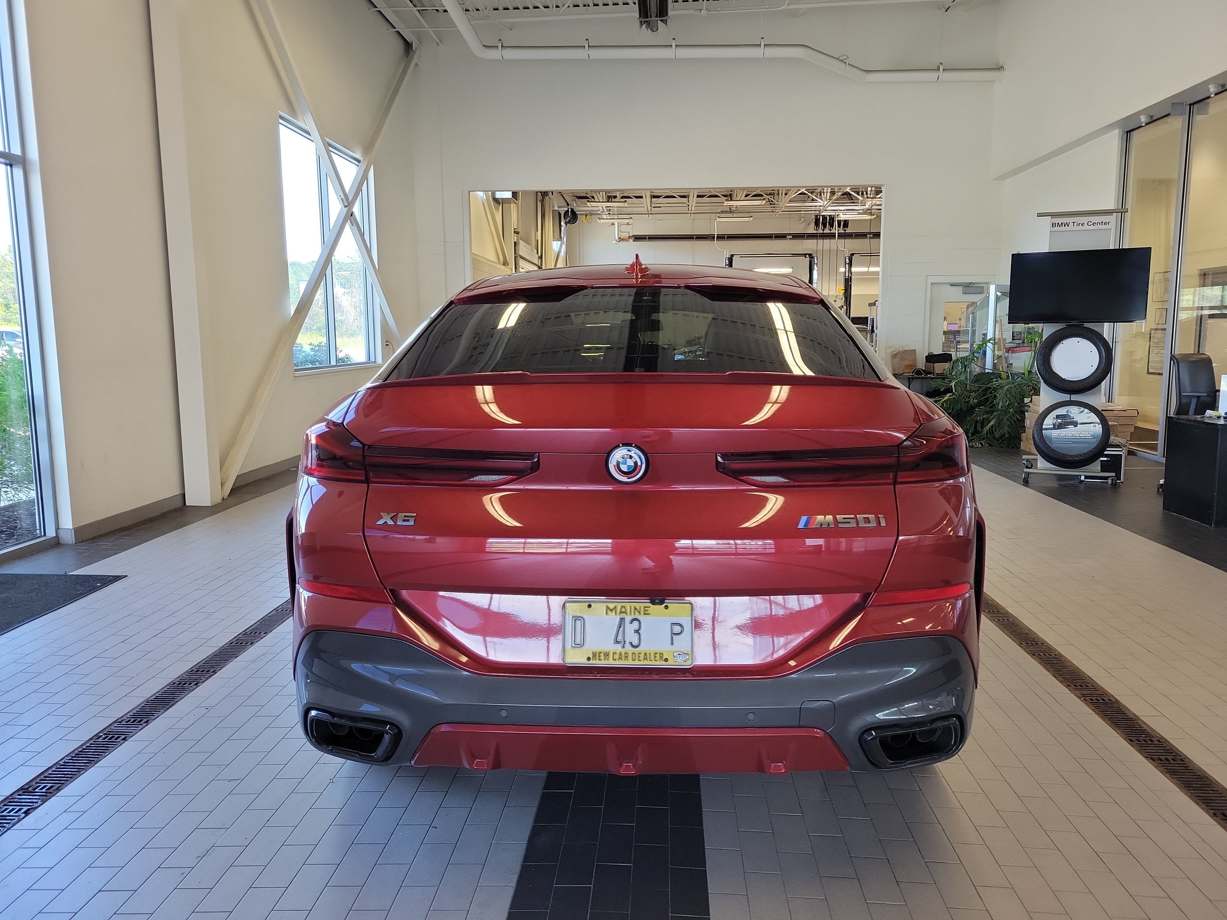 2023 BMW X6 M50i