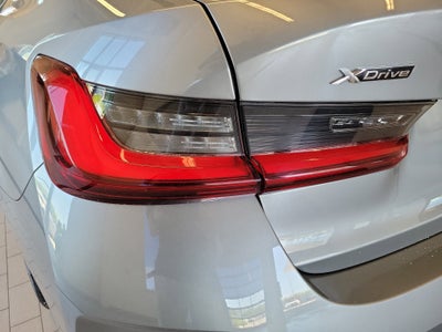 2025 BMW 3 Series 330i xDrive