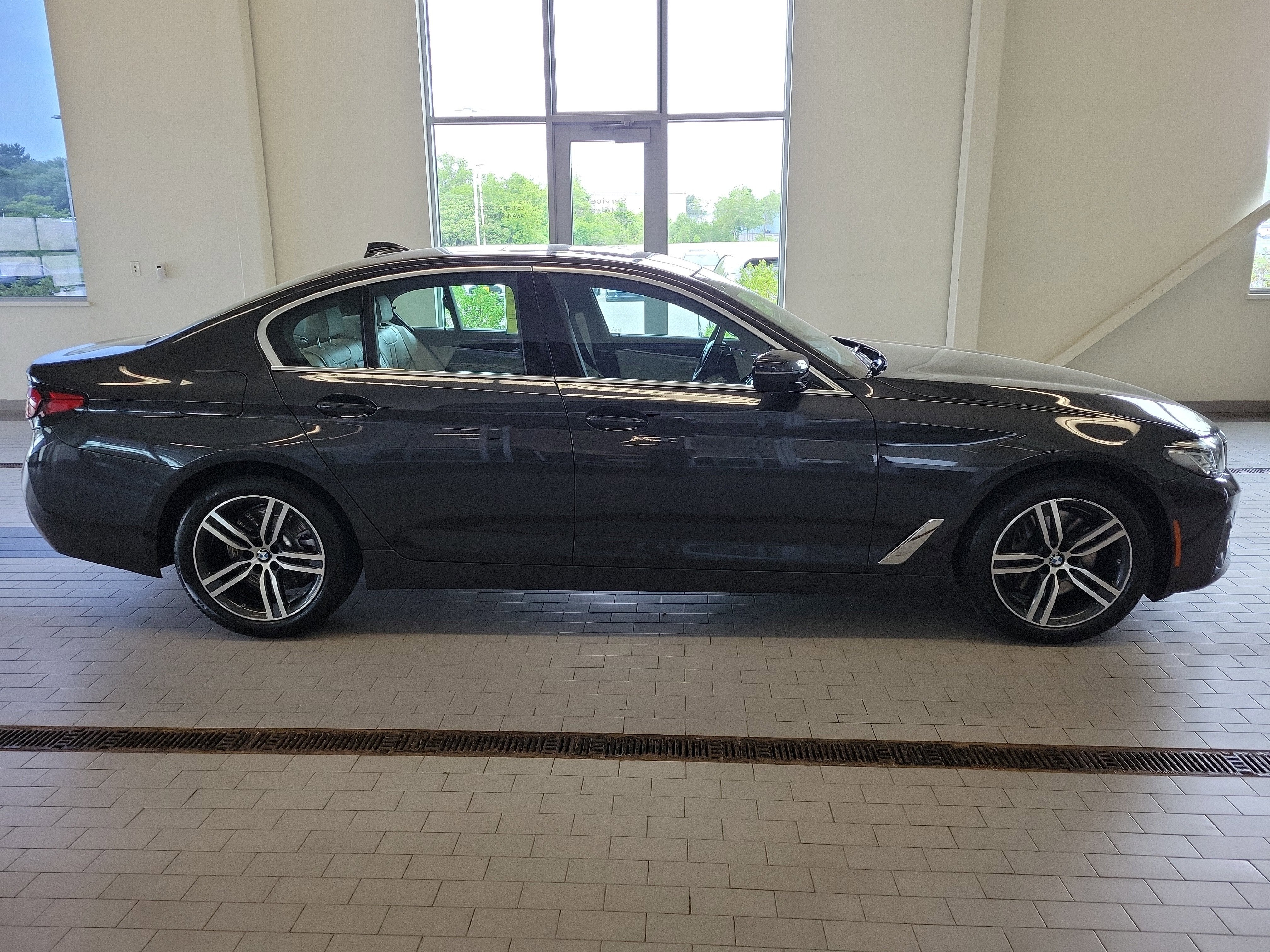 2021 BMW 5 Series 540i xDrive