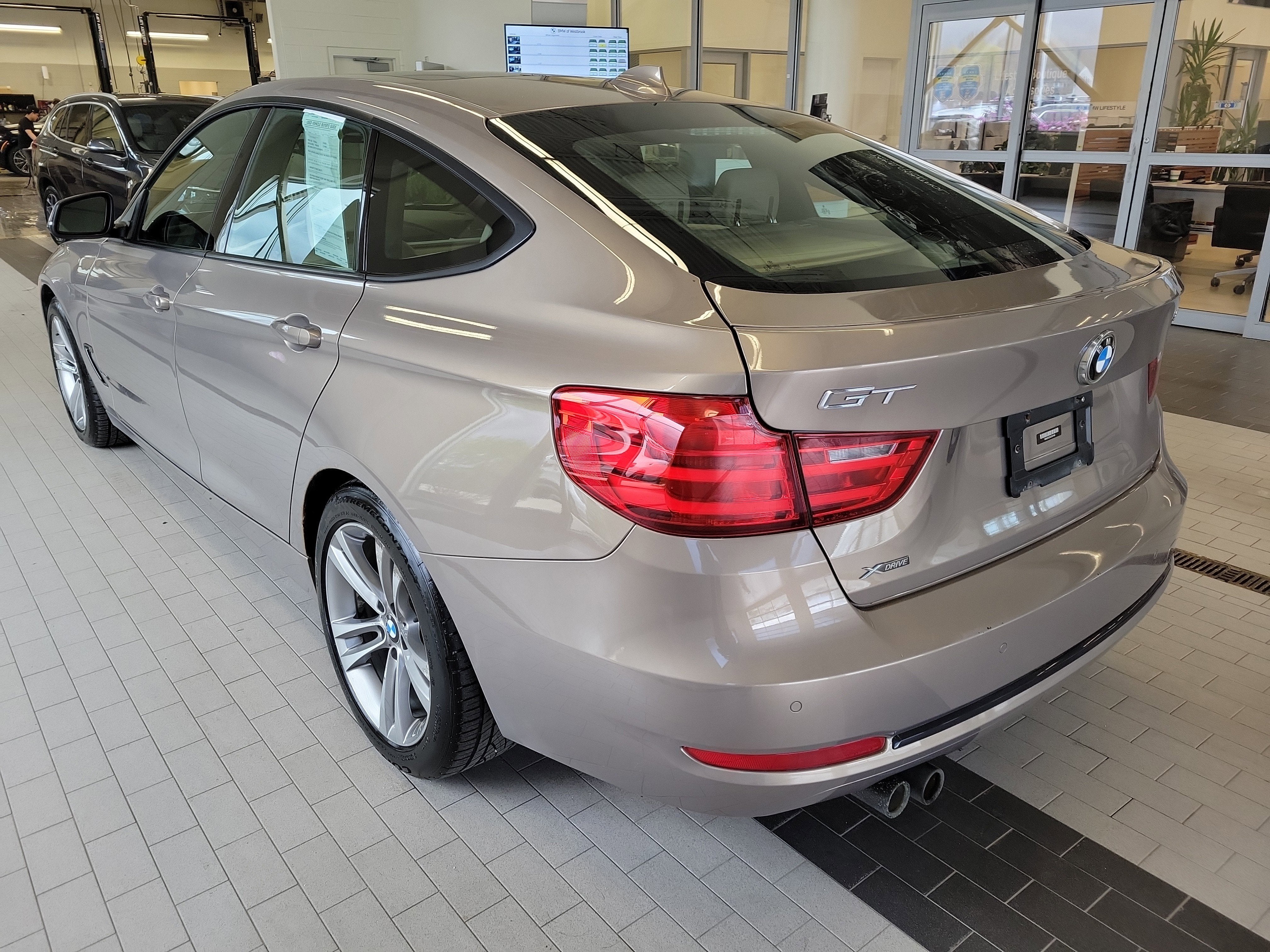 2016 BMW 3 Series Gran Turismo 328i xDrive