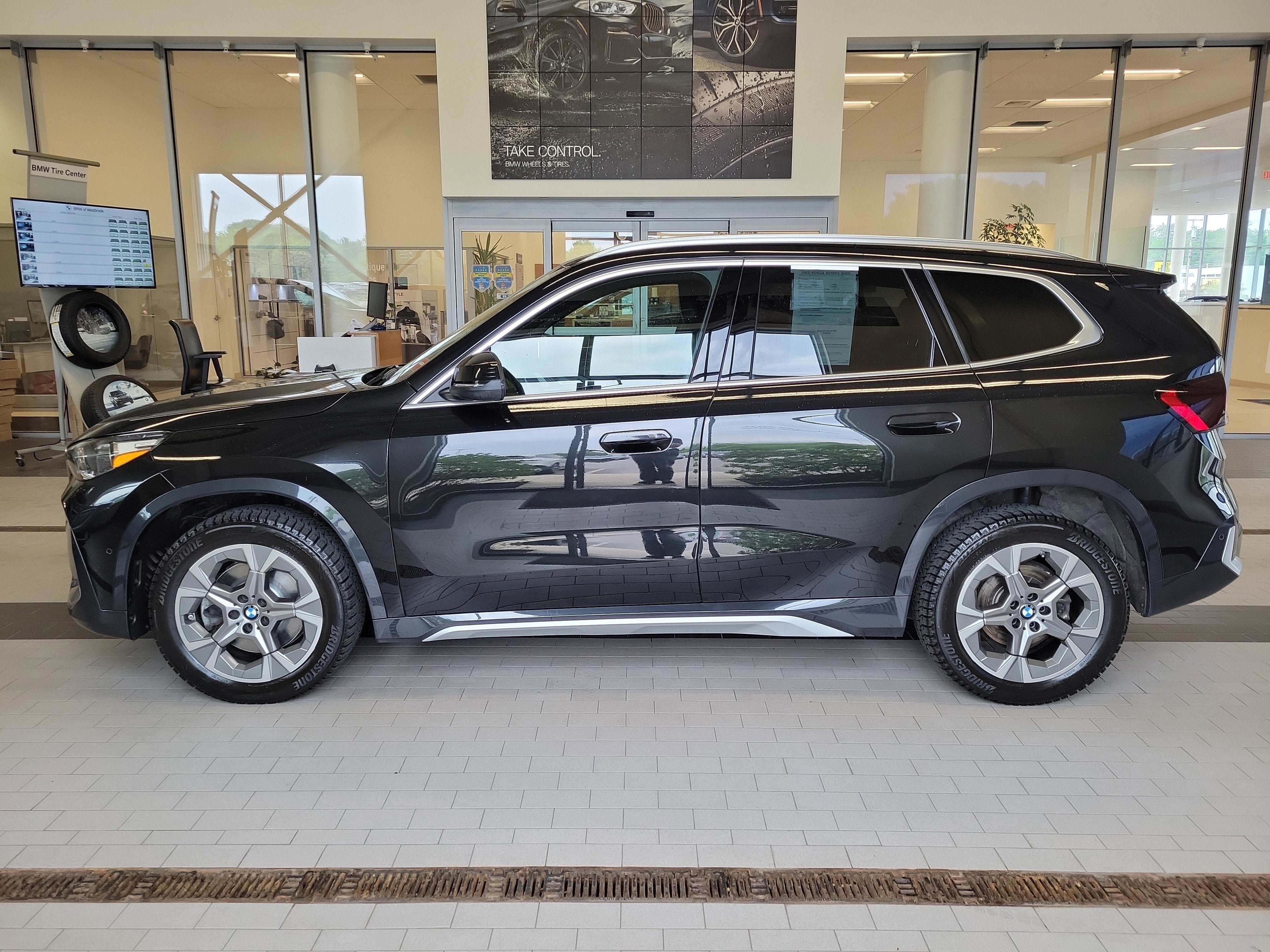 2025 BMW X1 xDrive28i