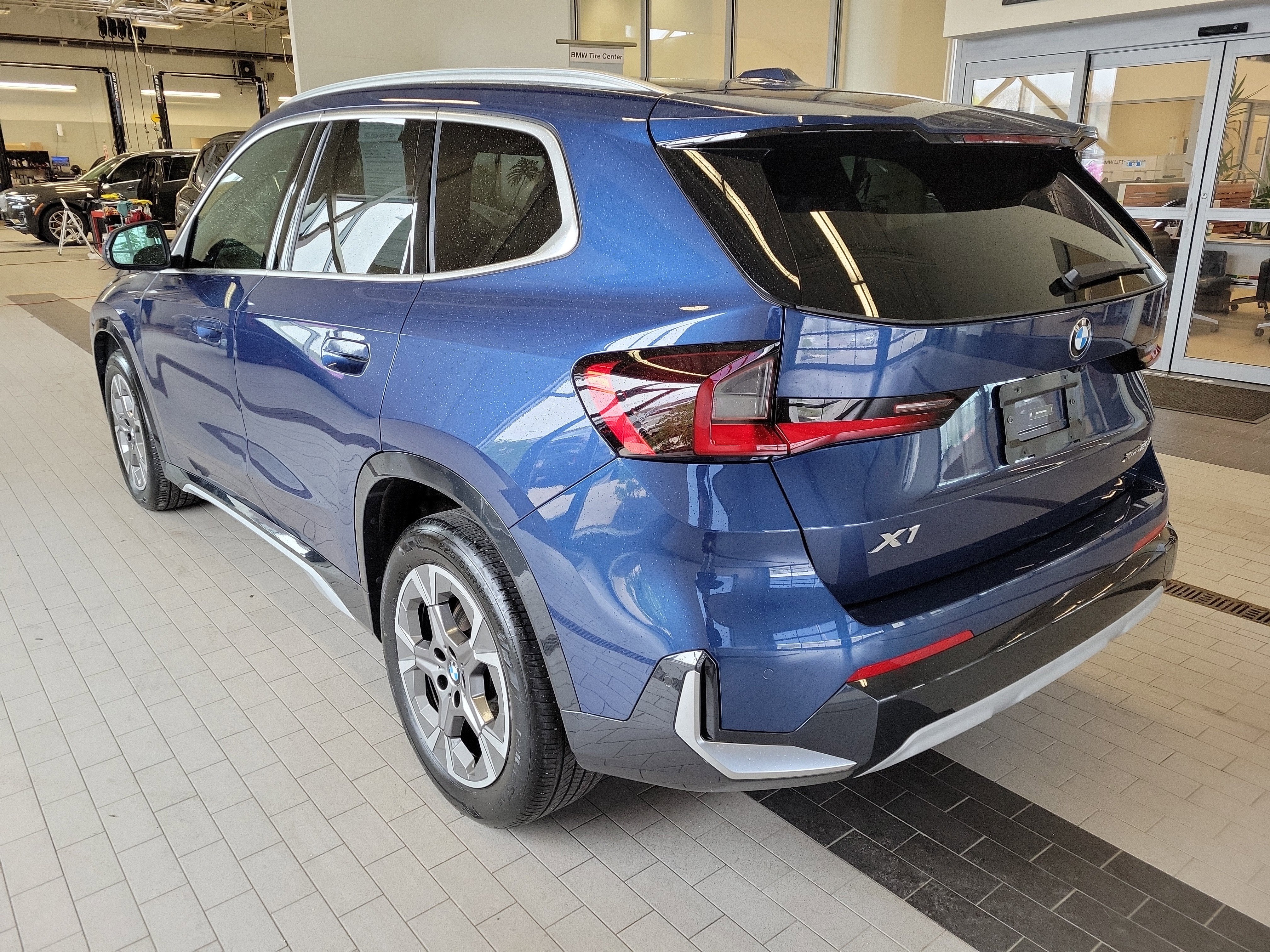 2025 BMW X1 xDrive28i