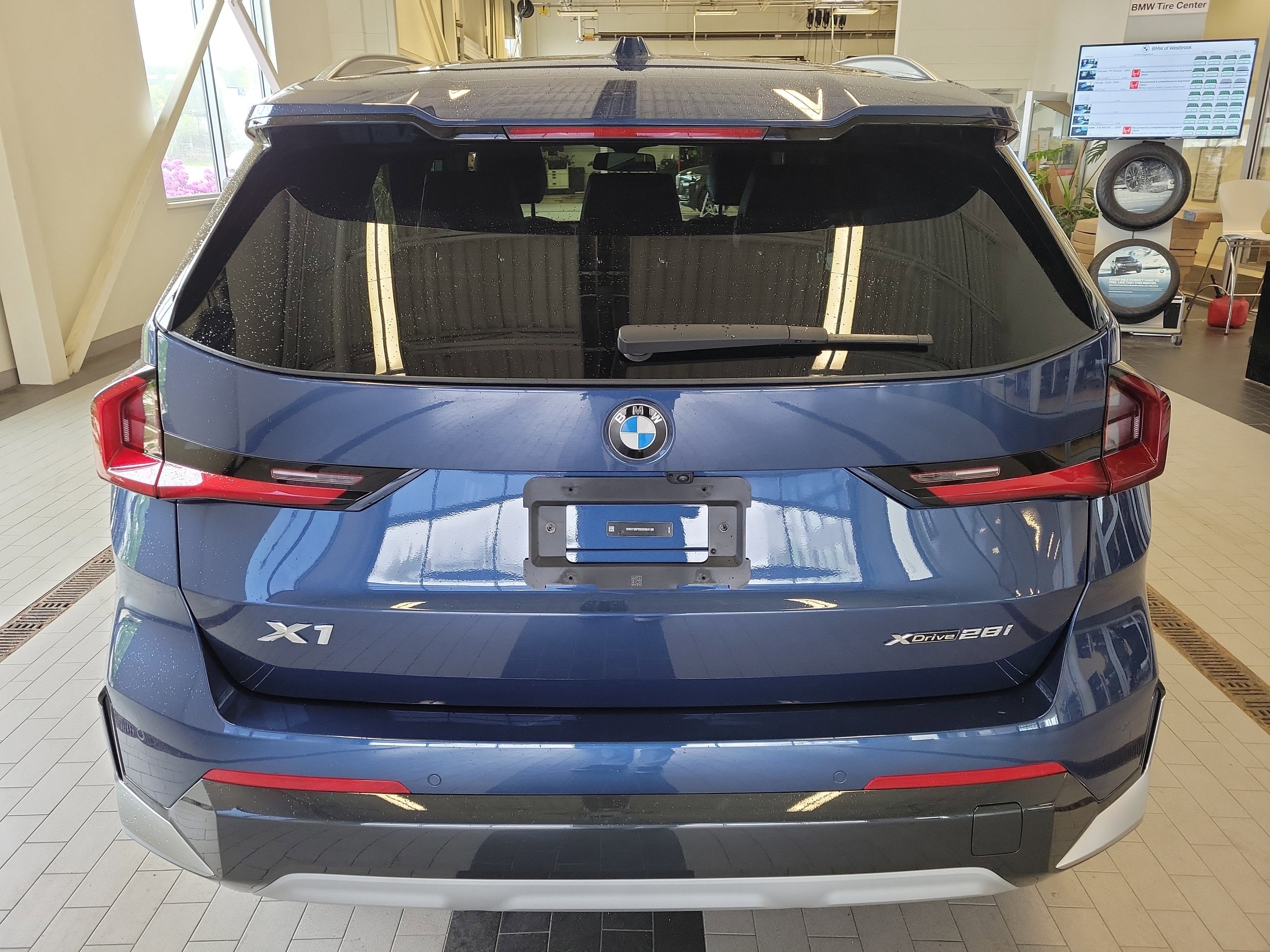 2025 BMW X1 xDrive28i