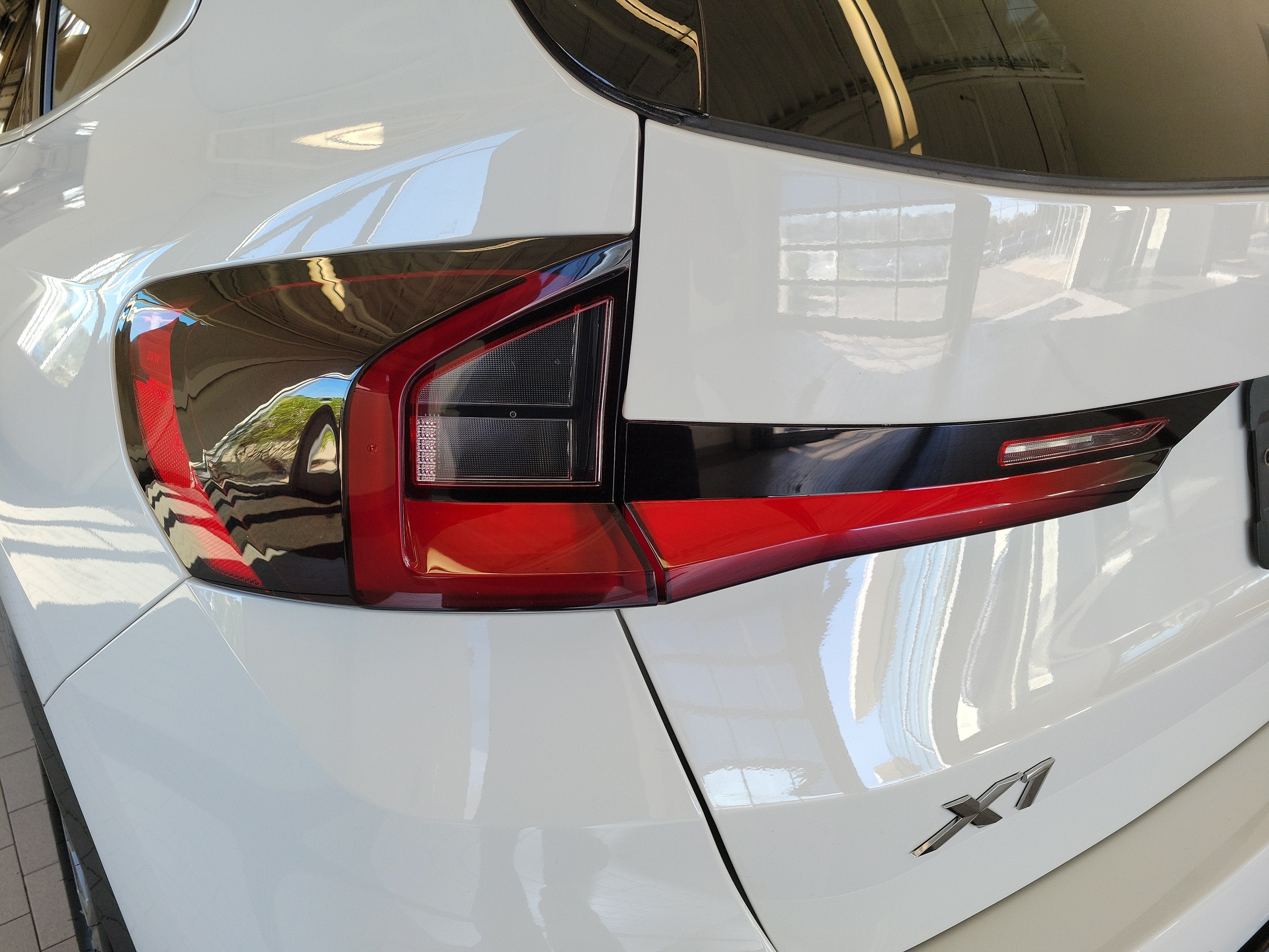 2024 BMW X1 xDrive28i