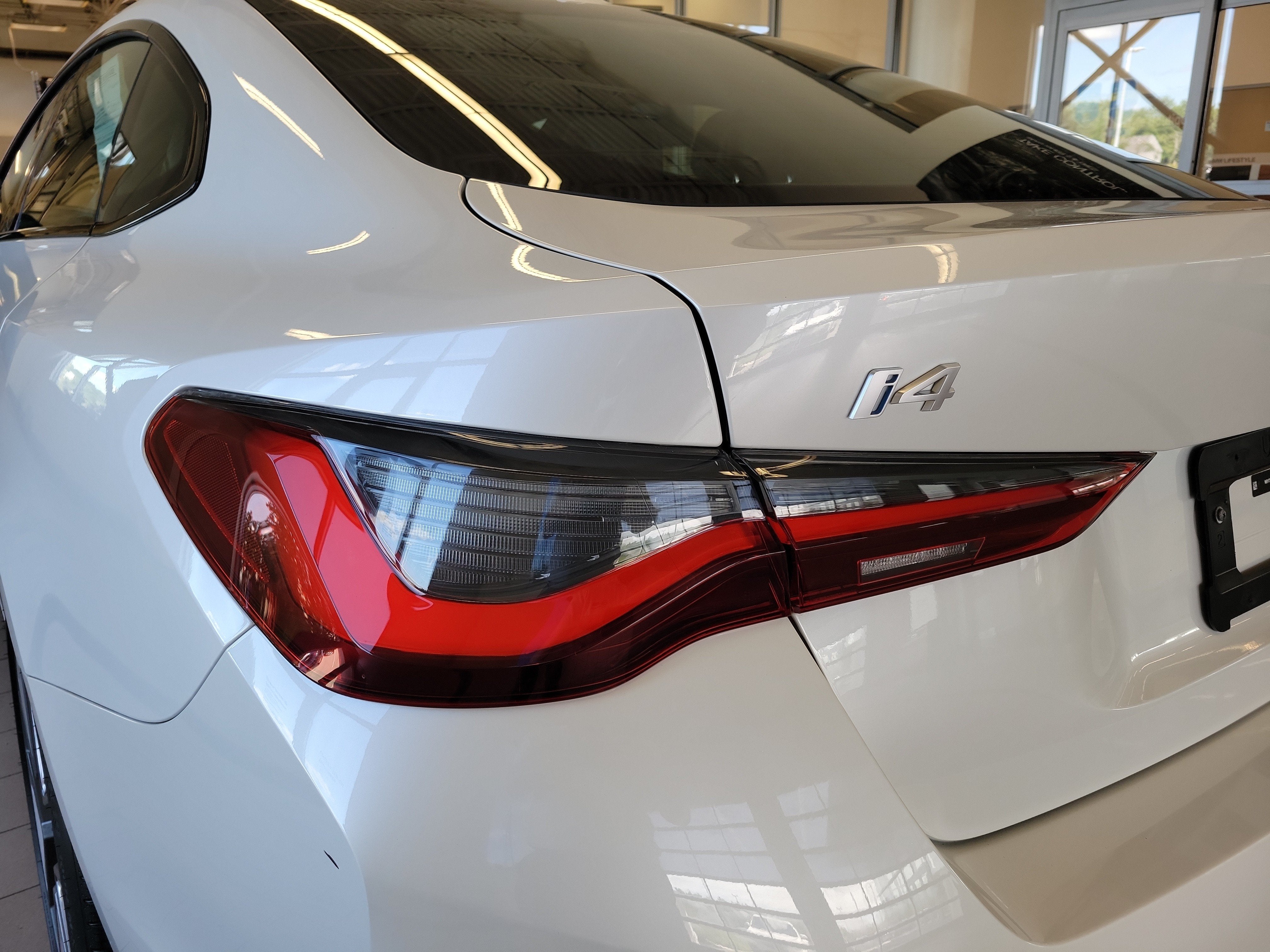 2023 BMW i4 eDrive40