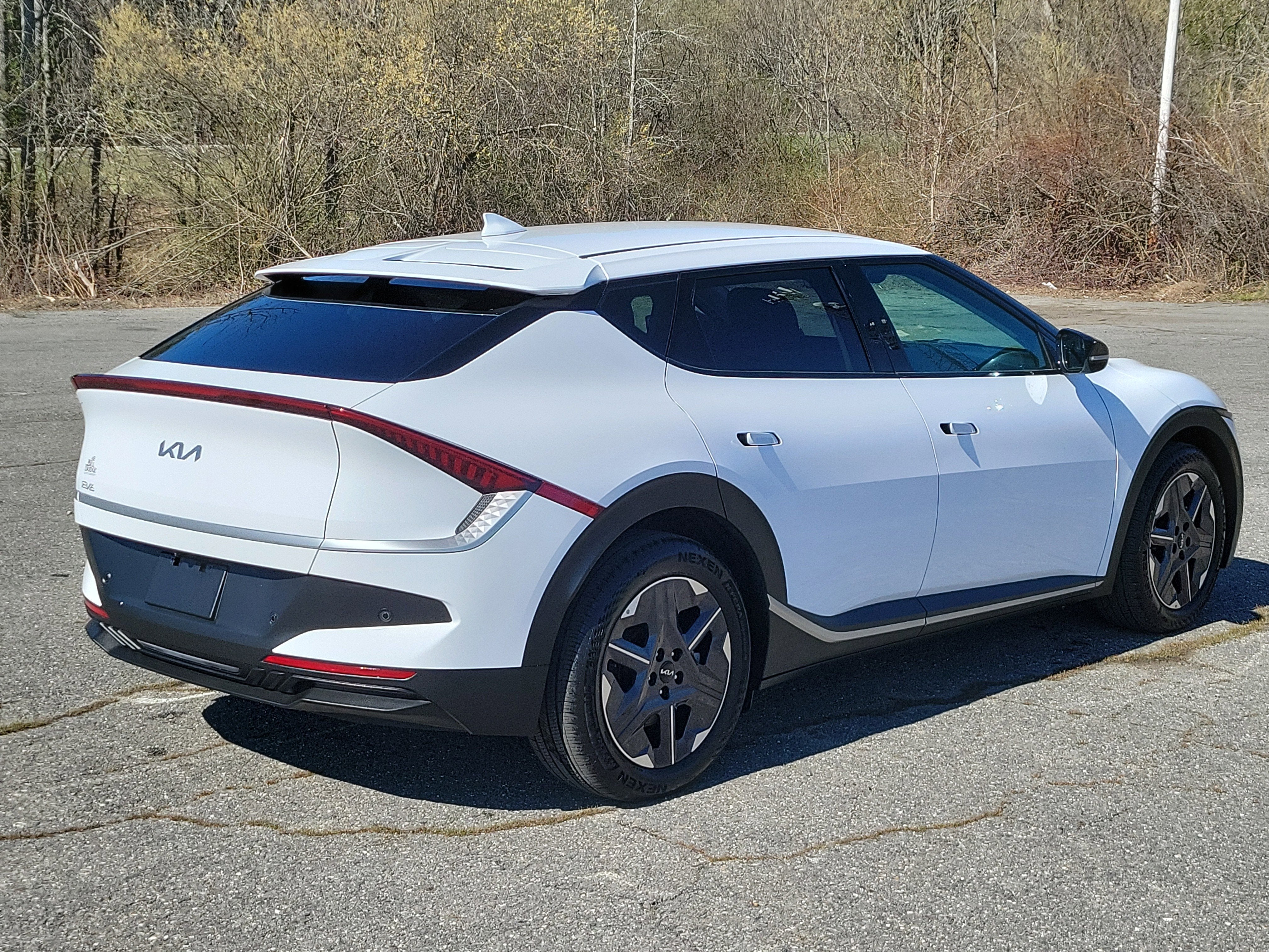 2025 Kia EV6 Light Long Range