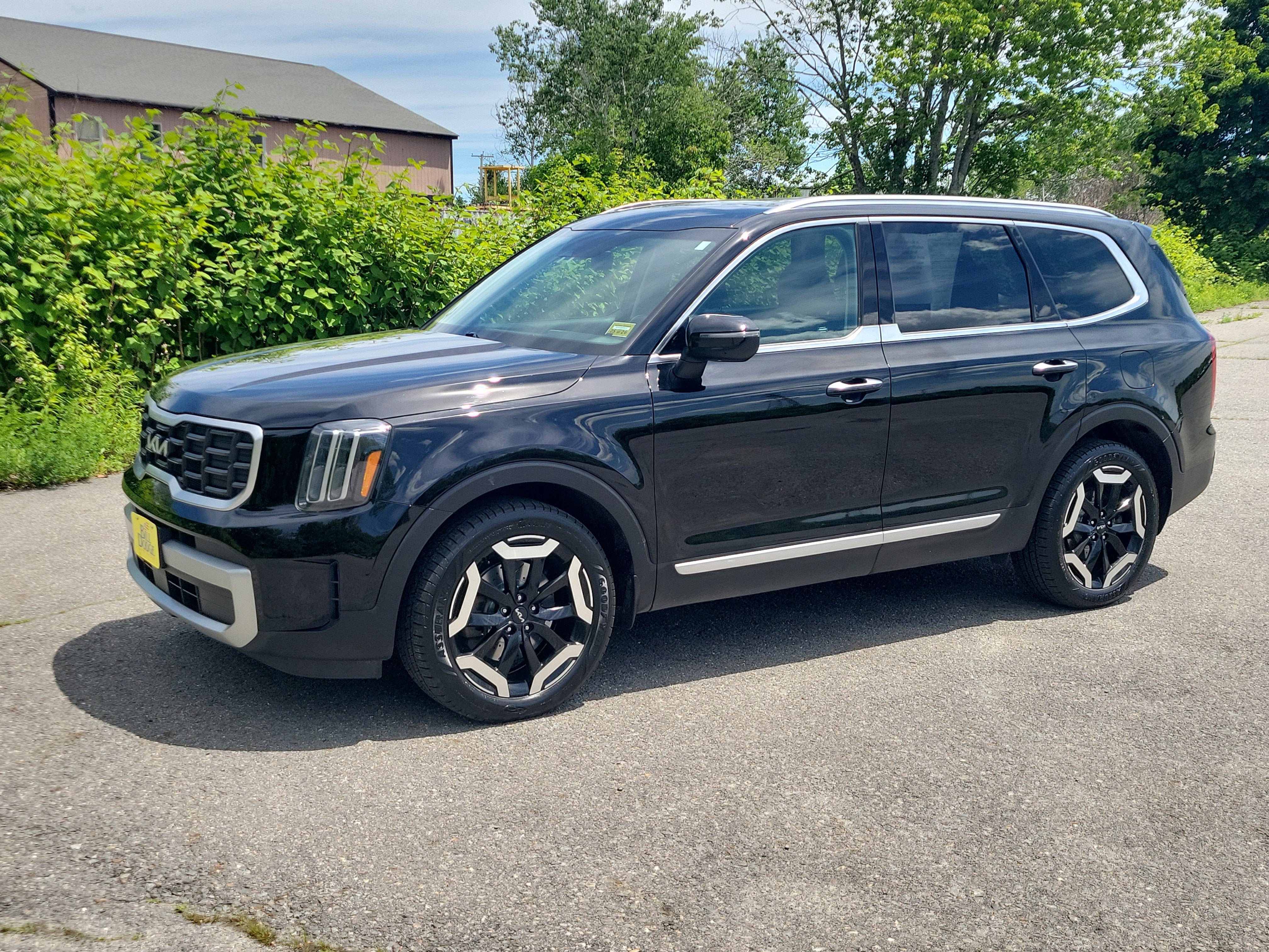 2023 Kia Telluride S