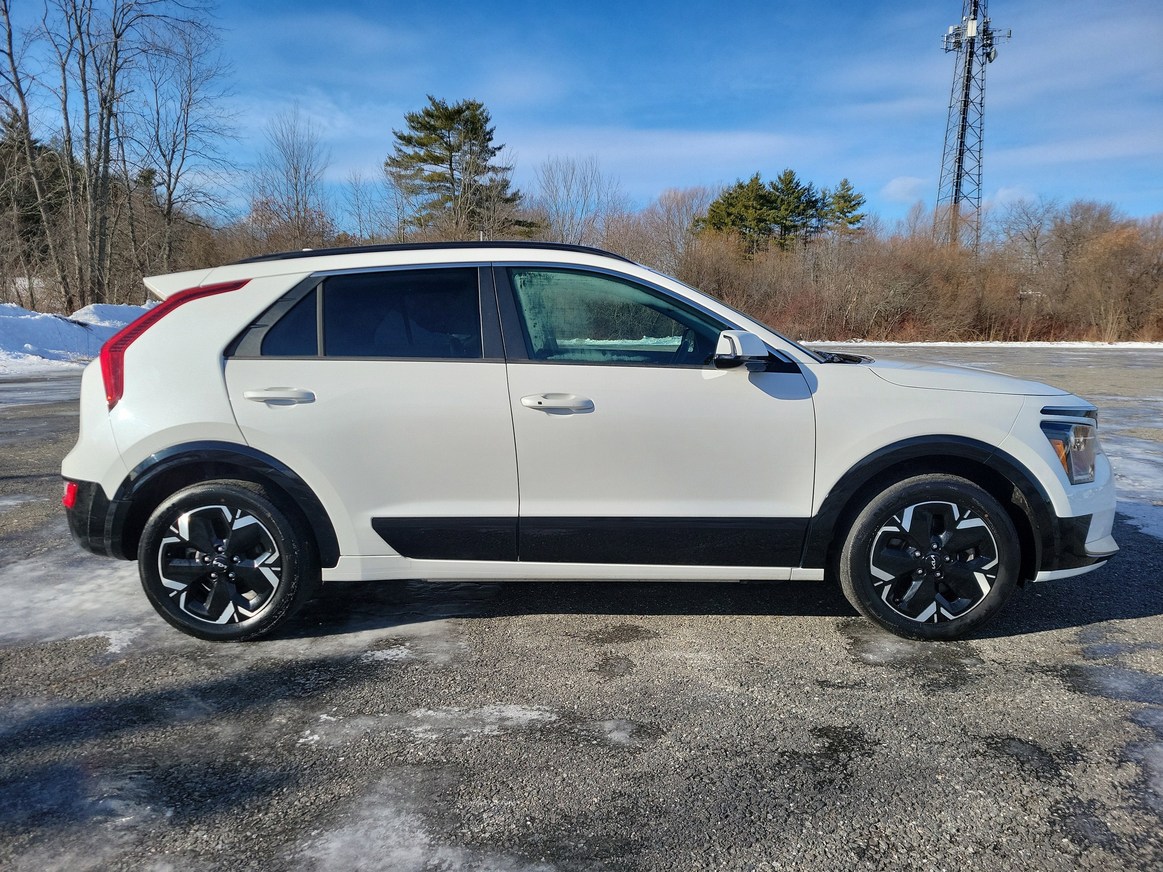 2023 Kia Niro EV Wind