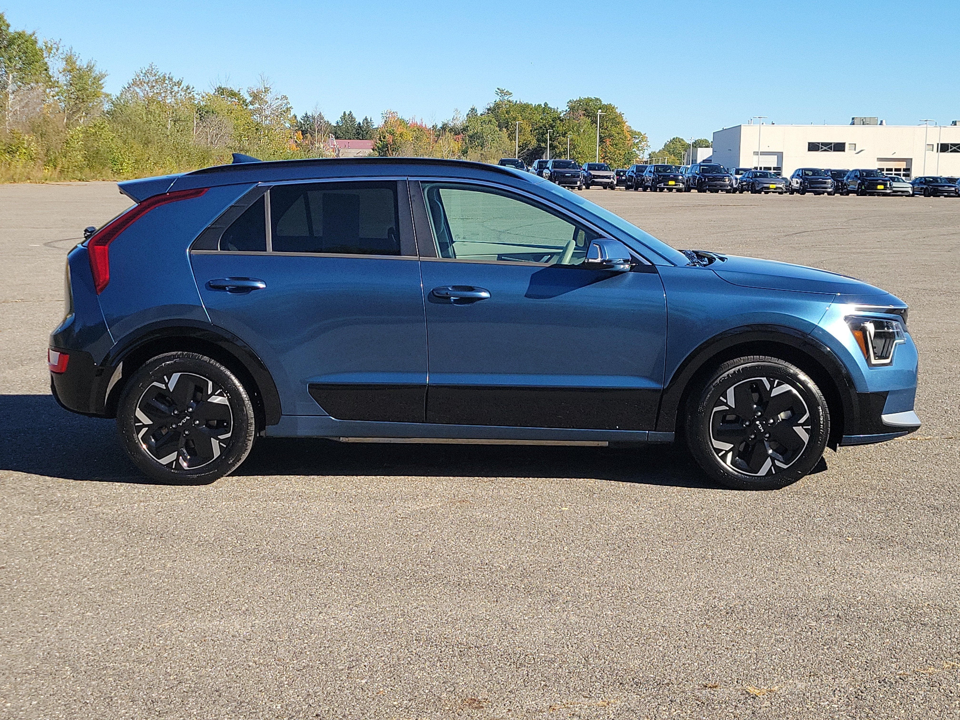 2023 Kia Niro EV Wind