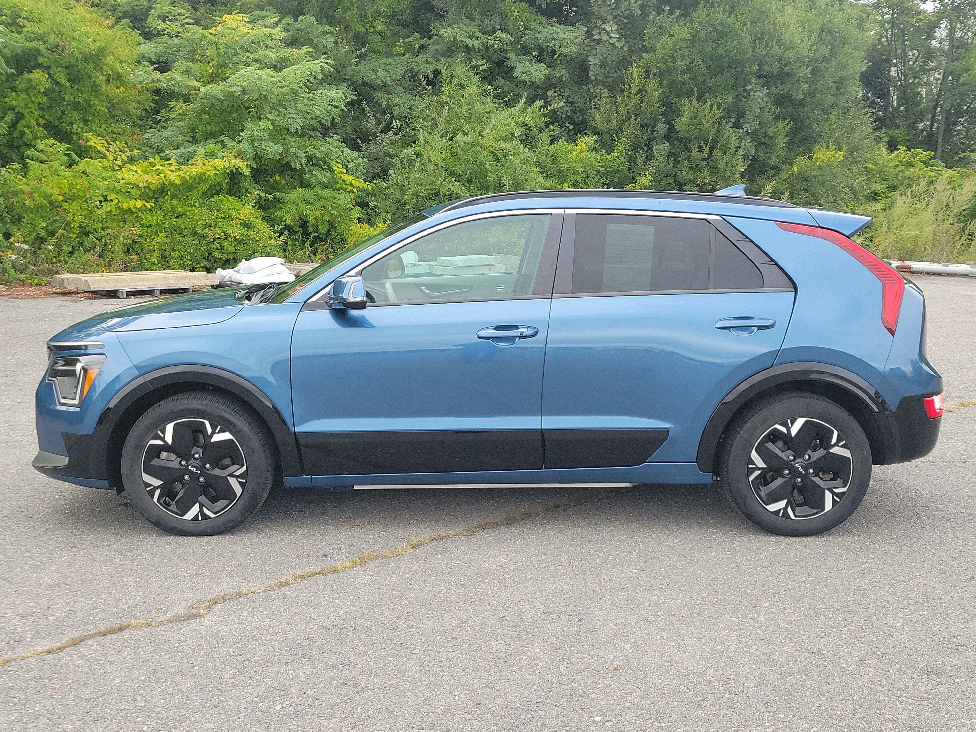 2023 Kia Niro EV Wind
