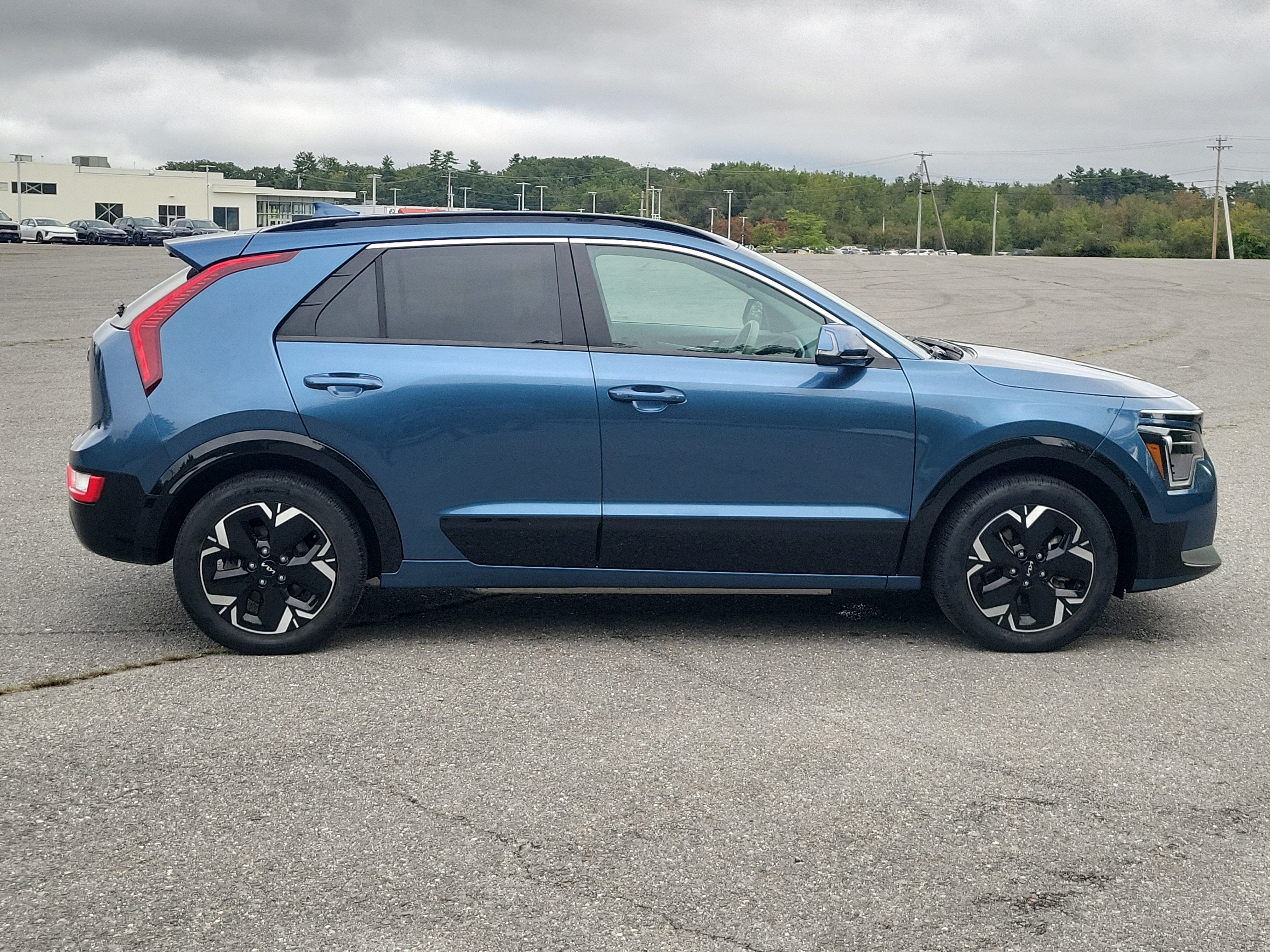 2023 Kia Niro EV Wind
