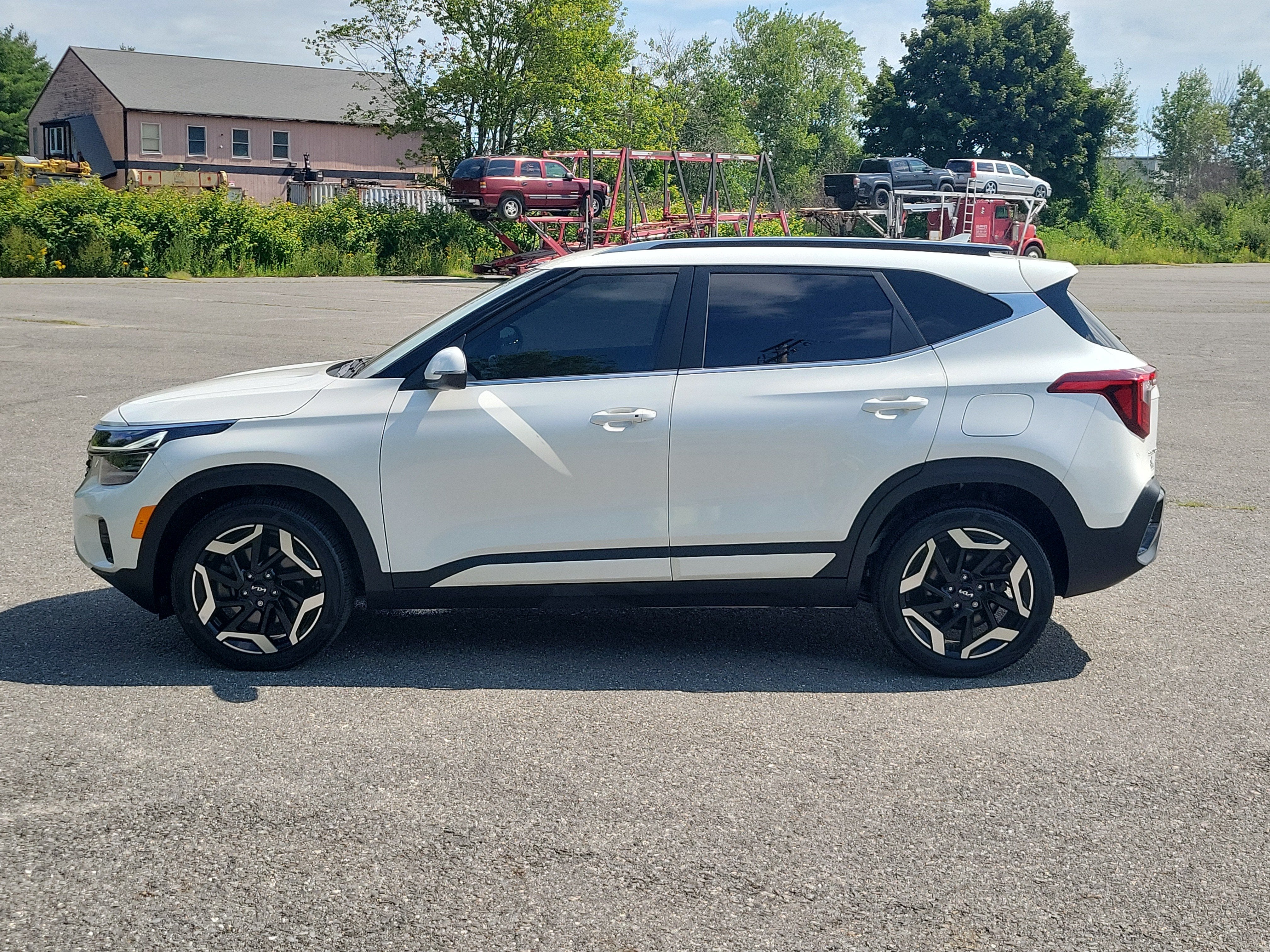 2024 Kia Seltos SX