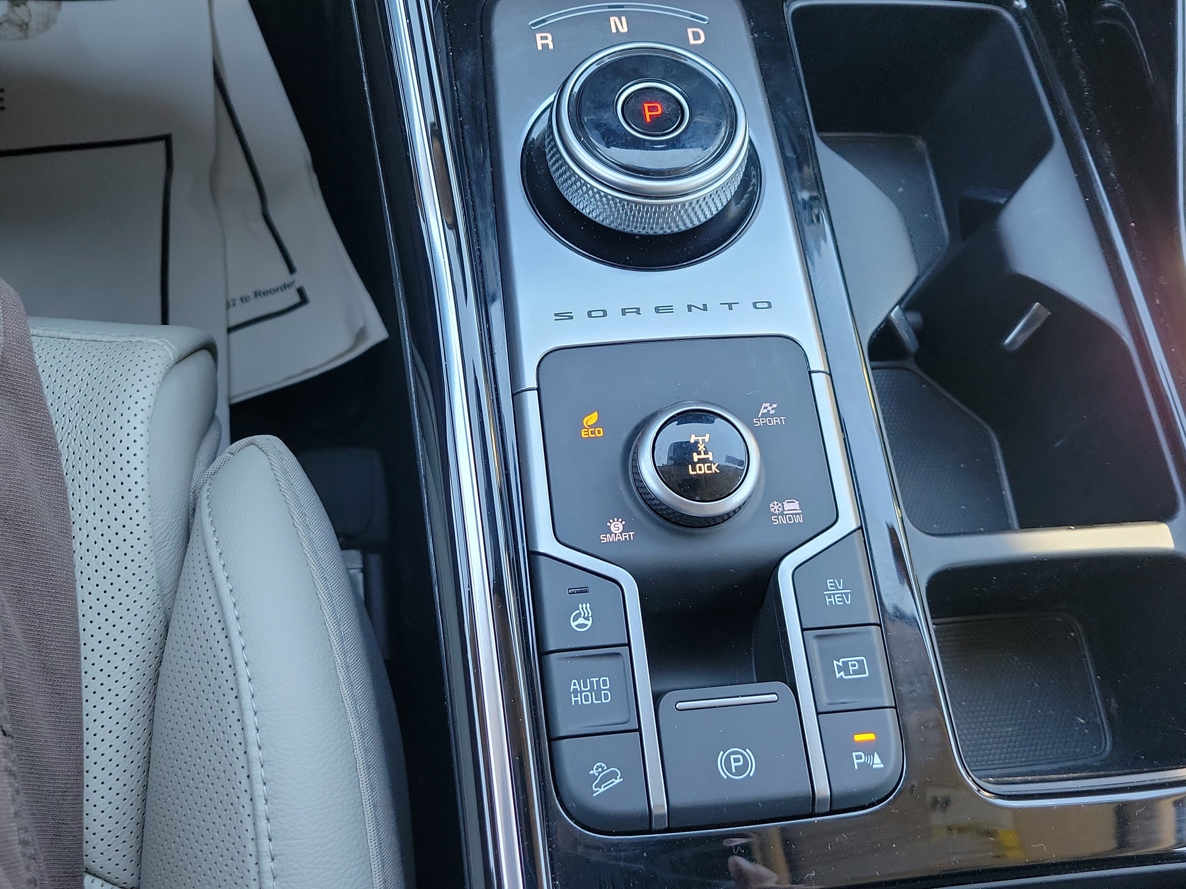 2024 Kia Sorento Plug-In Hybrid SX Prestige