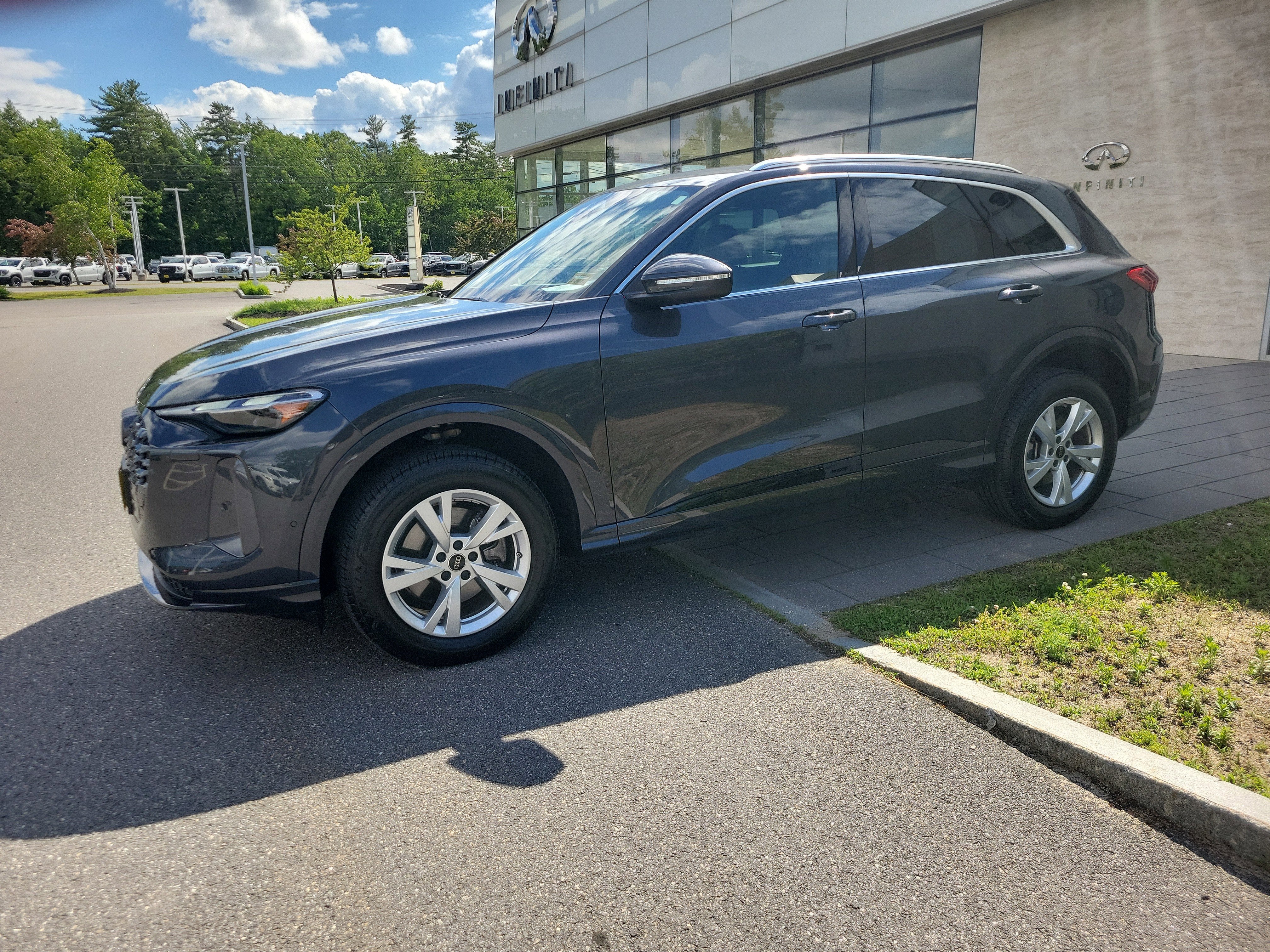 2025 Audi Q5 Premium