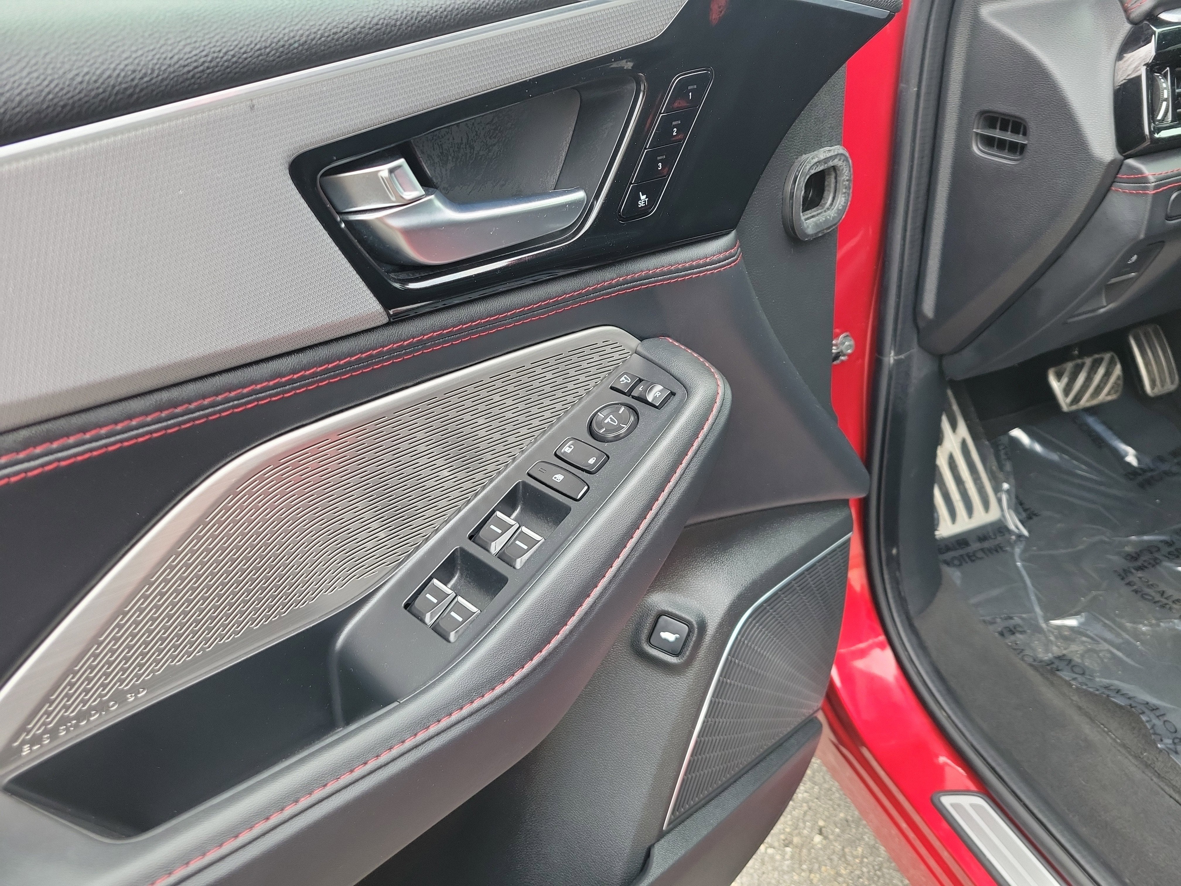 2023 Acura MDX w/A-Spec Package