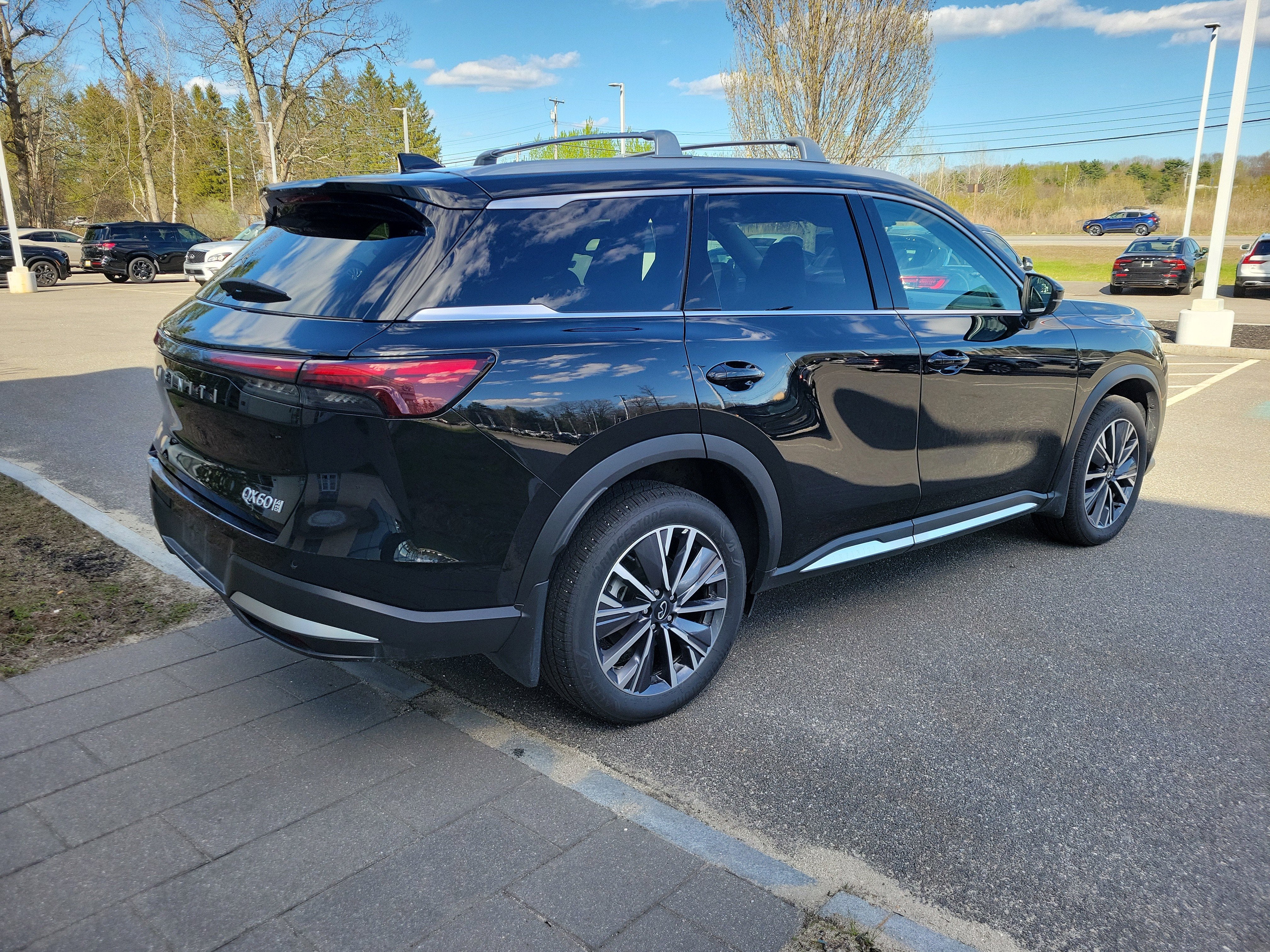 2026 INFINITI QX60 Luxe AWD