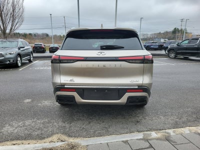 2023 INFINITI QX60 LUXE AWD