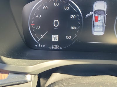 2021 Volvo S60 Momentum