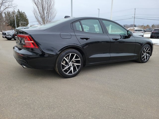 2019 Volvo S60 Momentum