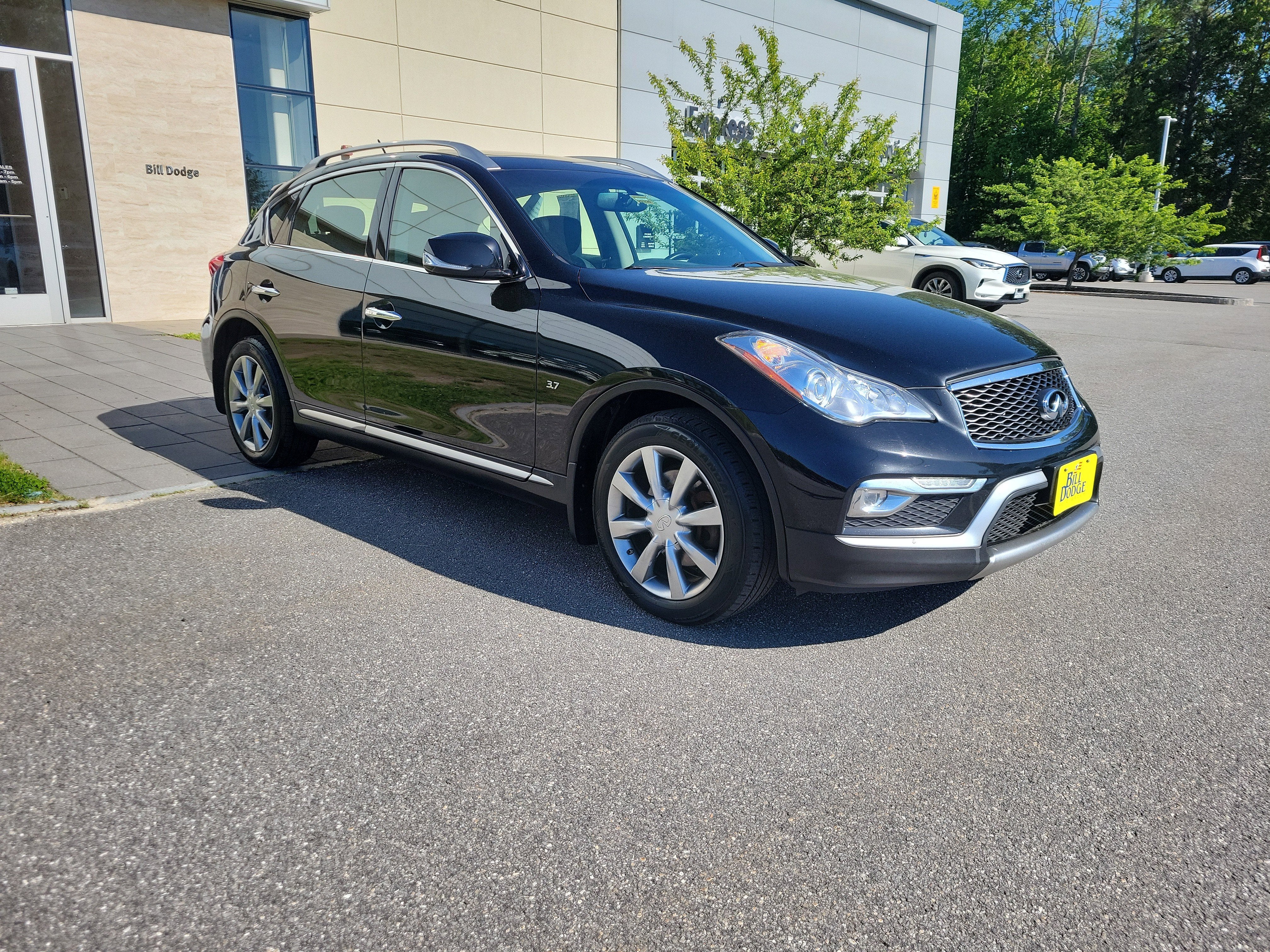 2017 INFINITI QX50 AWD