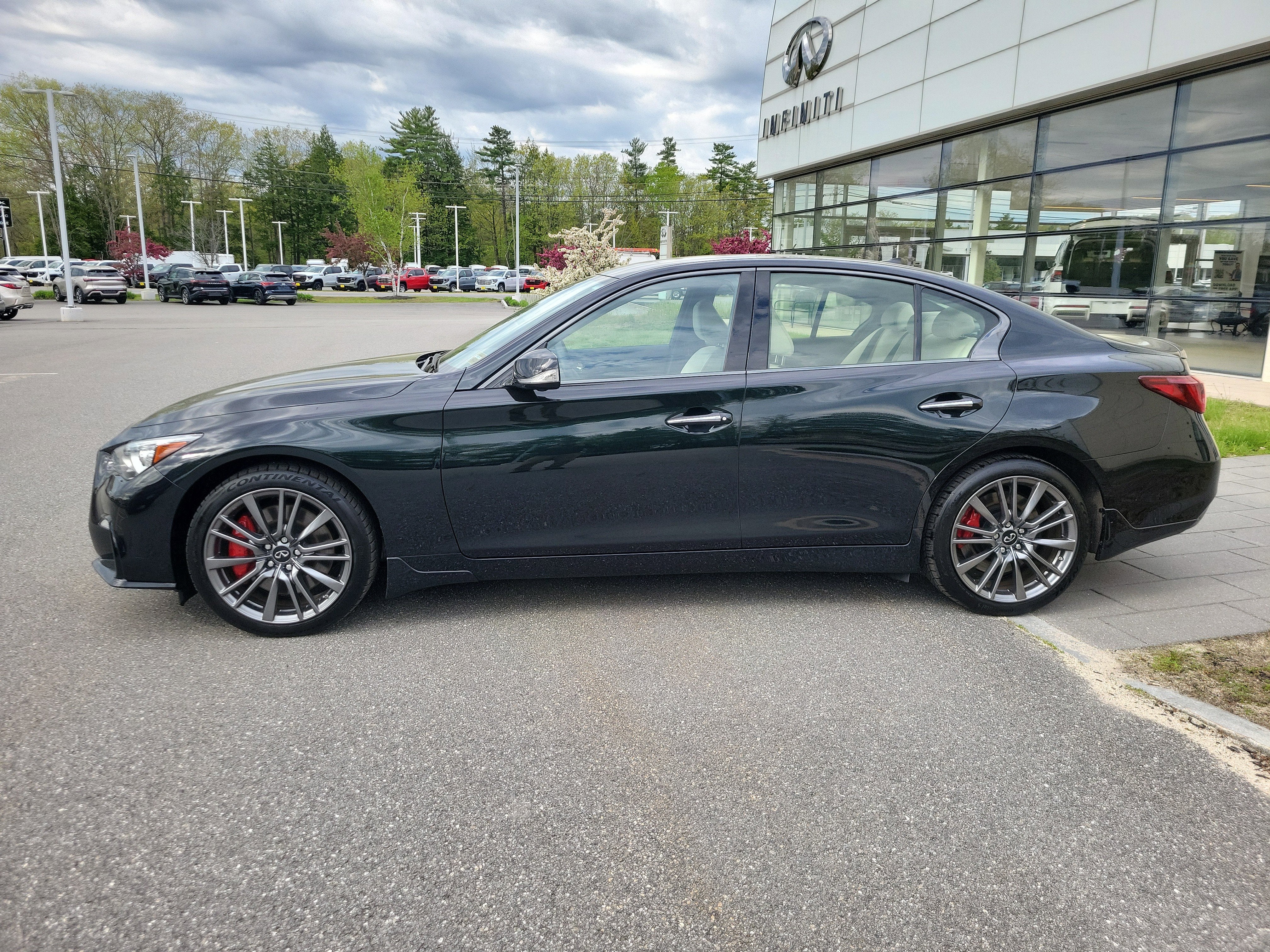2023 INFINITI Q50 RED SPORT 400 AWD